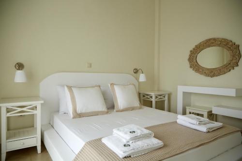 Family Room with Garden View photo 2