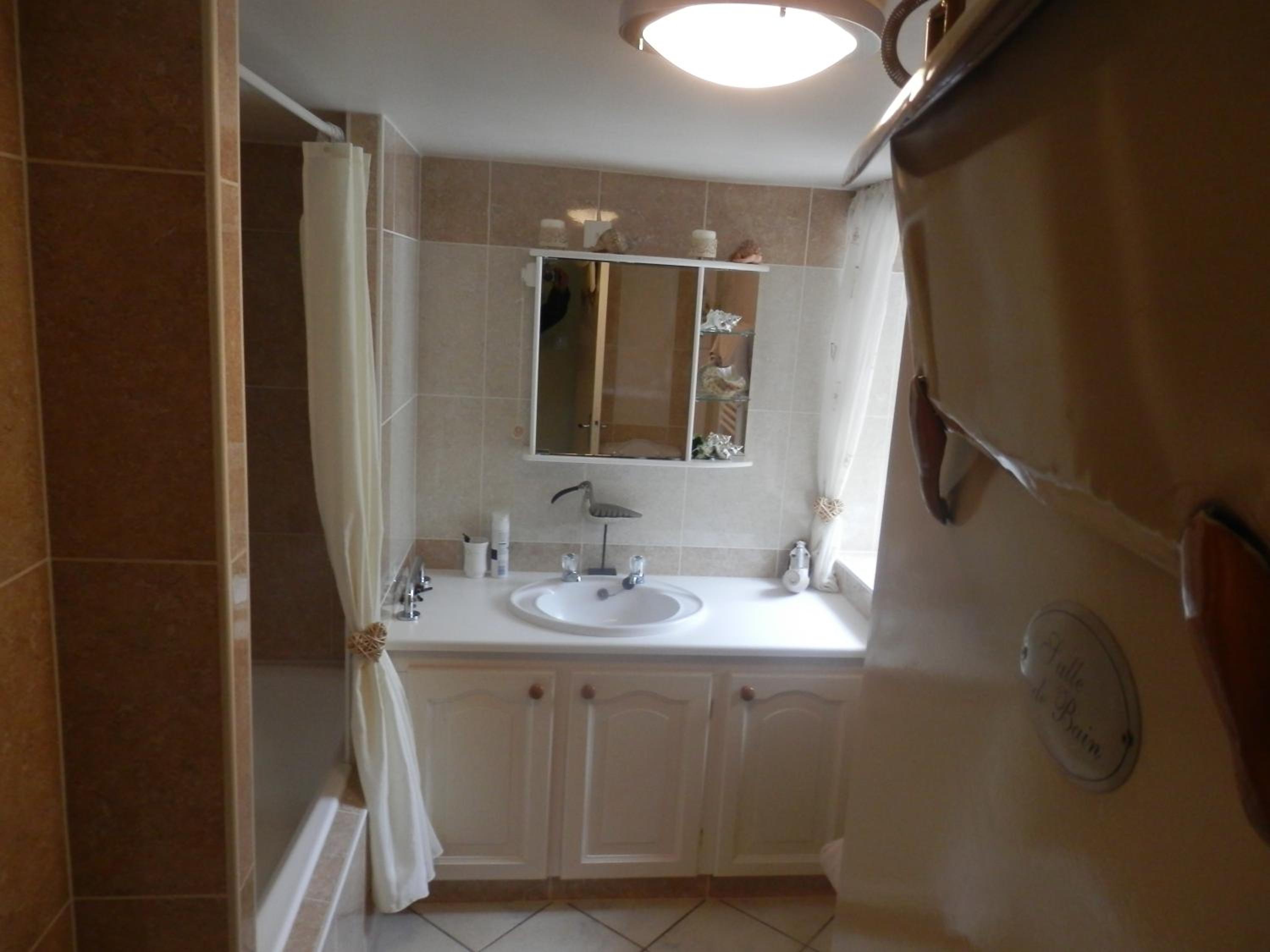 Deluxe Double Room - Photo 6