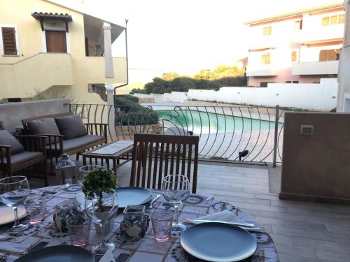 Apartment with Pool View  photo 3