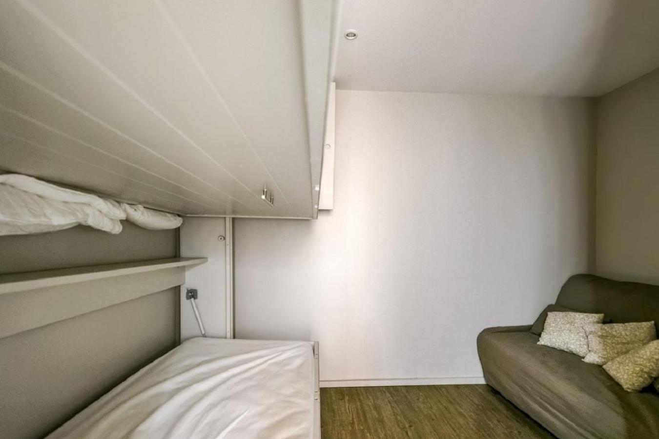 Prestige Two-Bedroom Apartment (8 People)