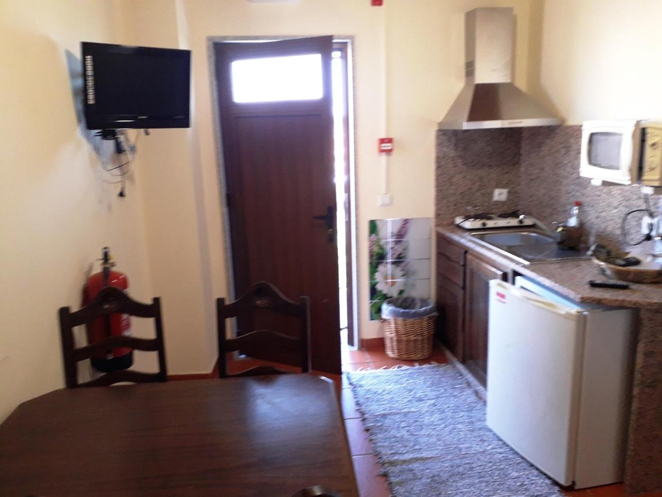 Two-Bedroom House - Photo 1