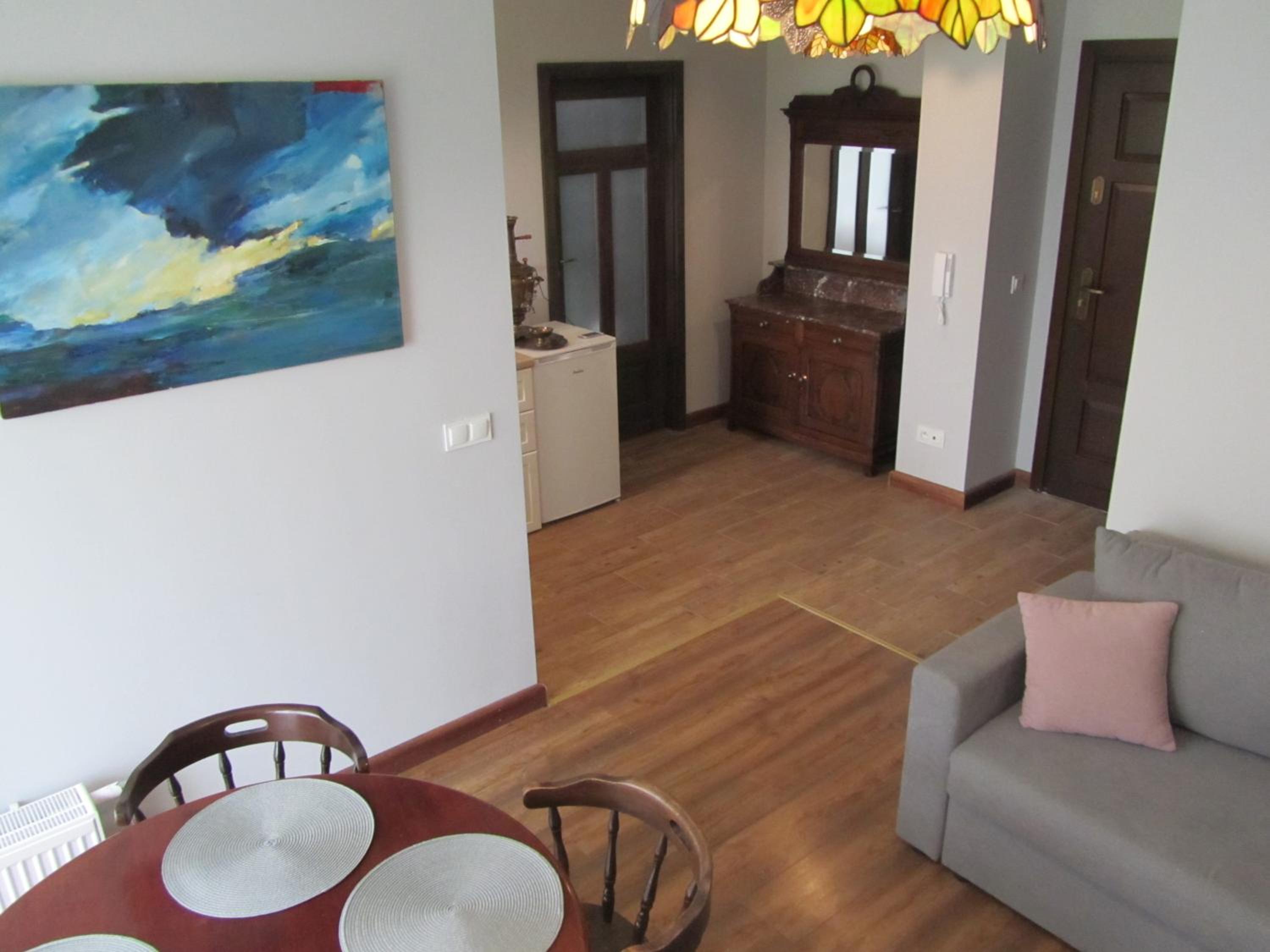 Apartment - Photo 10