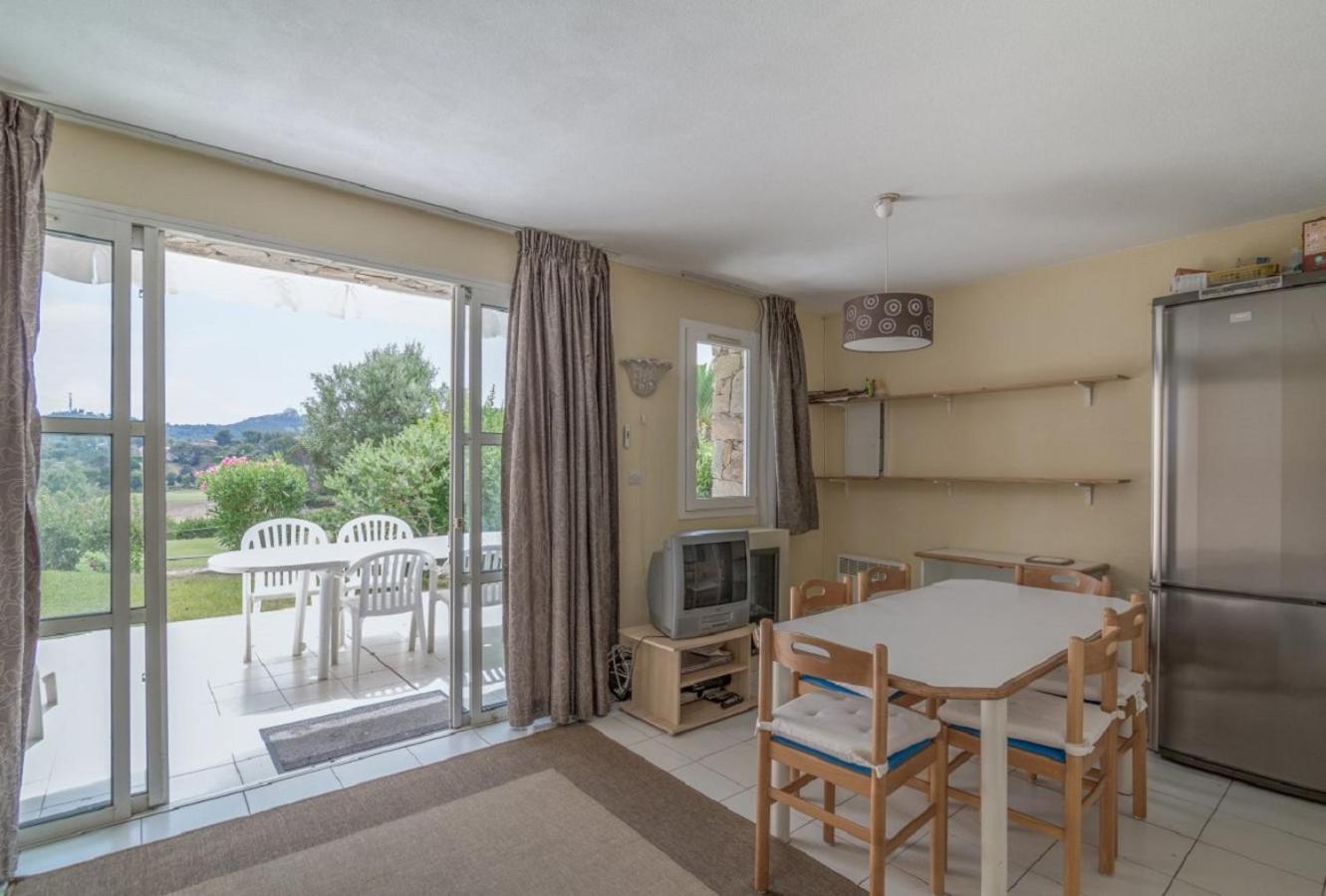 Budget One-Bedroom Apartment (6 People)
