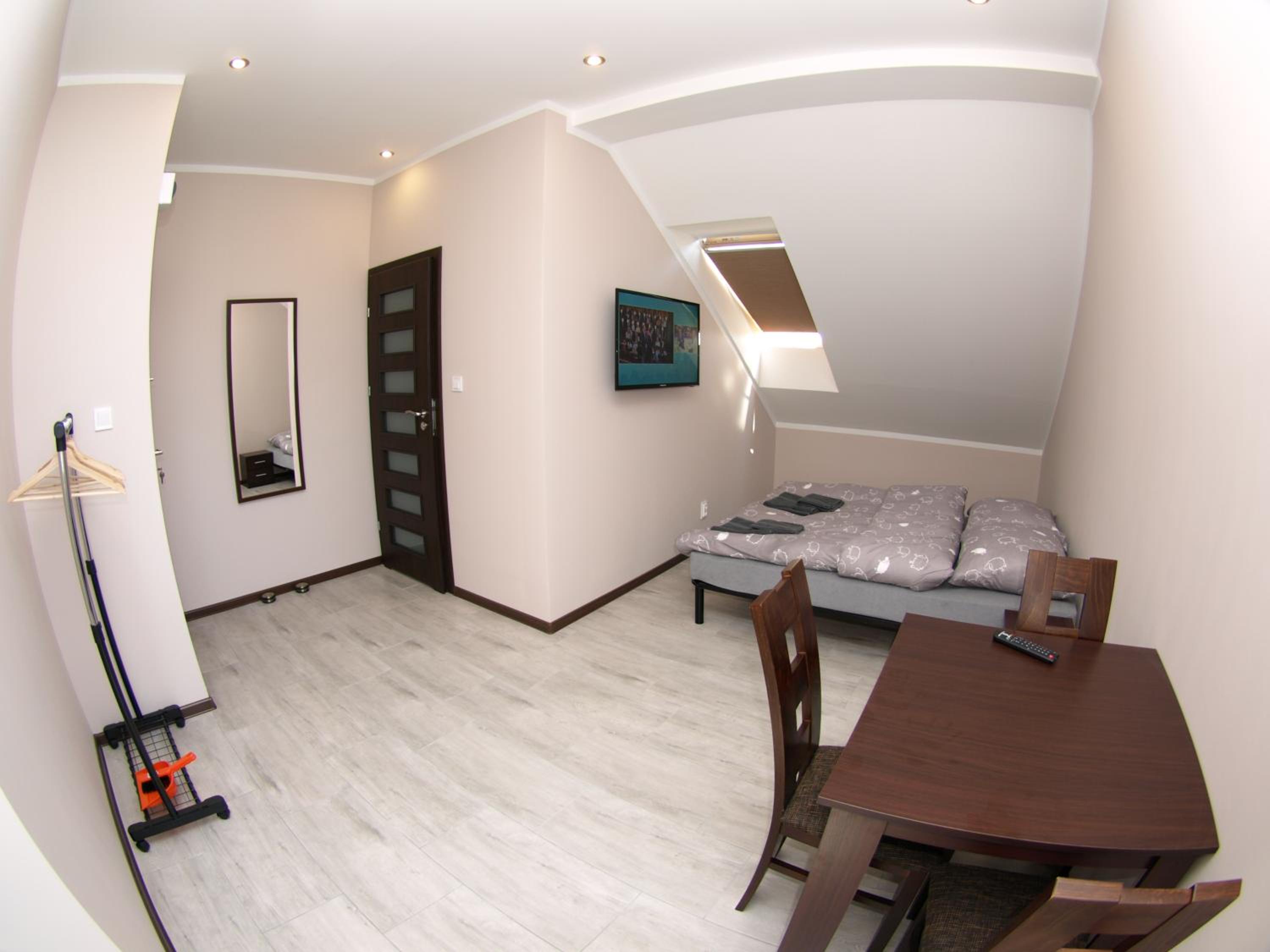 Triple Room - Photo 2