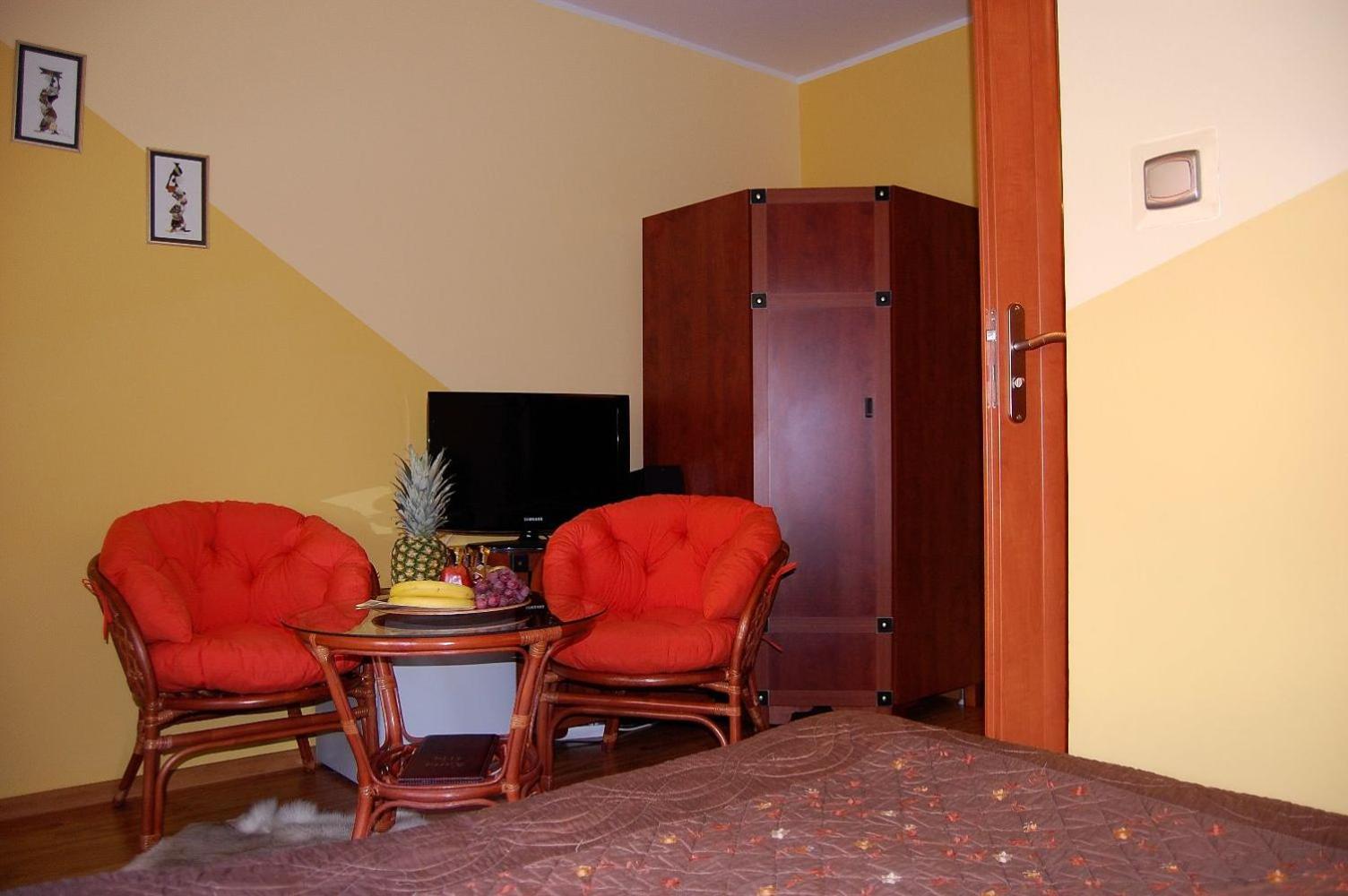 Deluxe Double Room with Shower photo 2