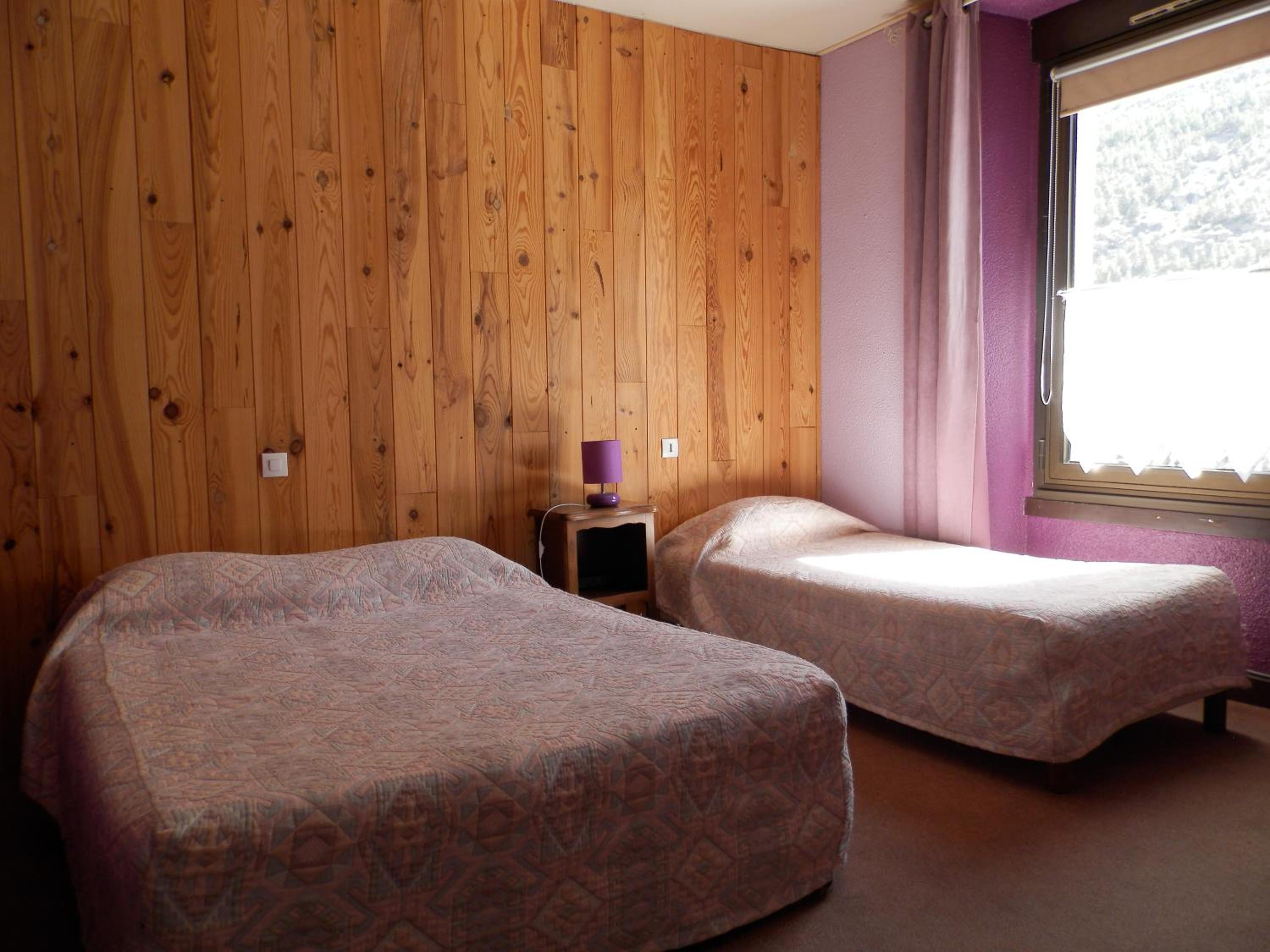 Triple Room with Bath photo 2