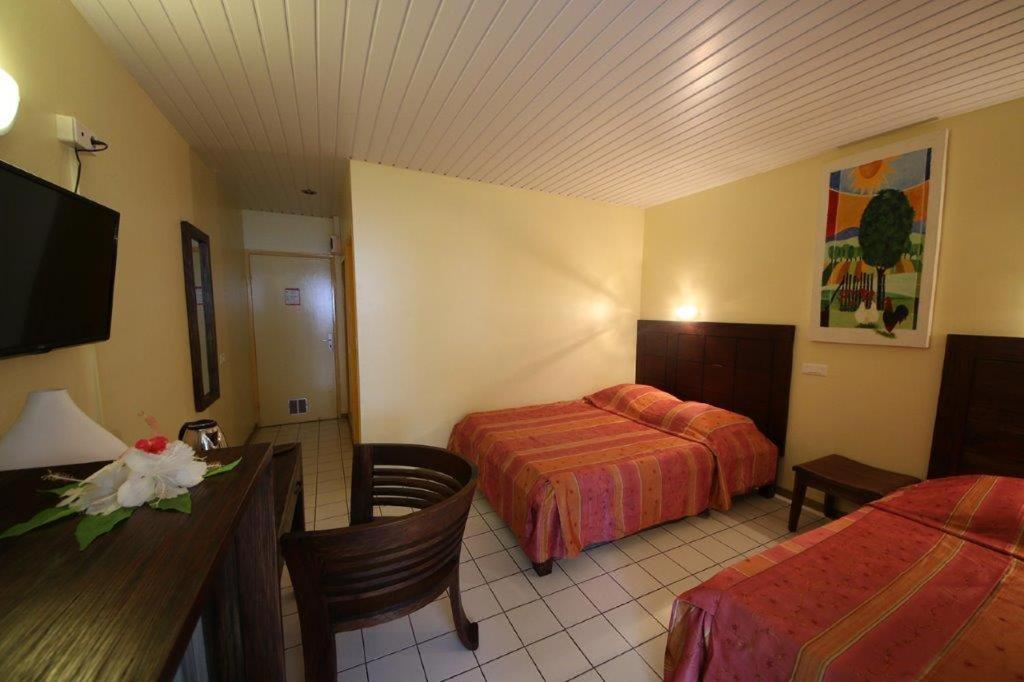 Deluxe Double or Twin Room with Garden View photo 2