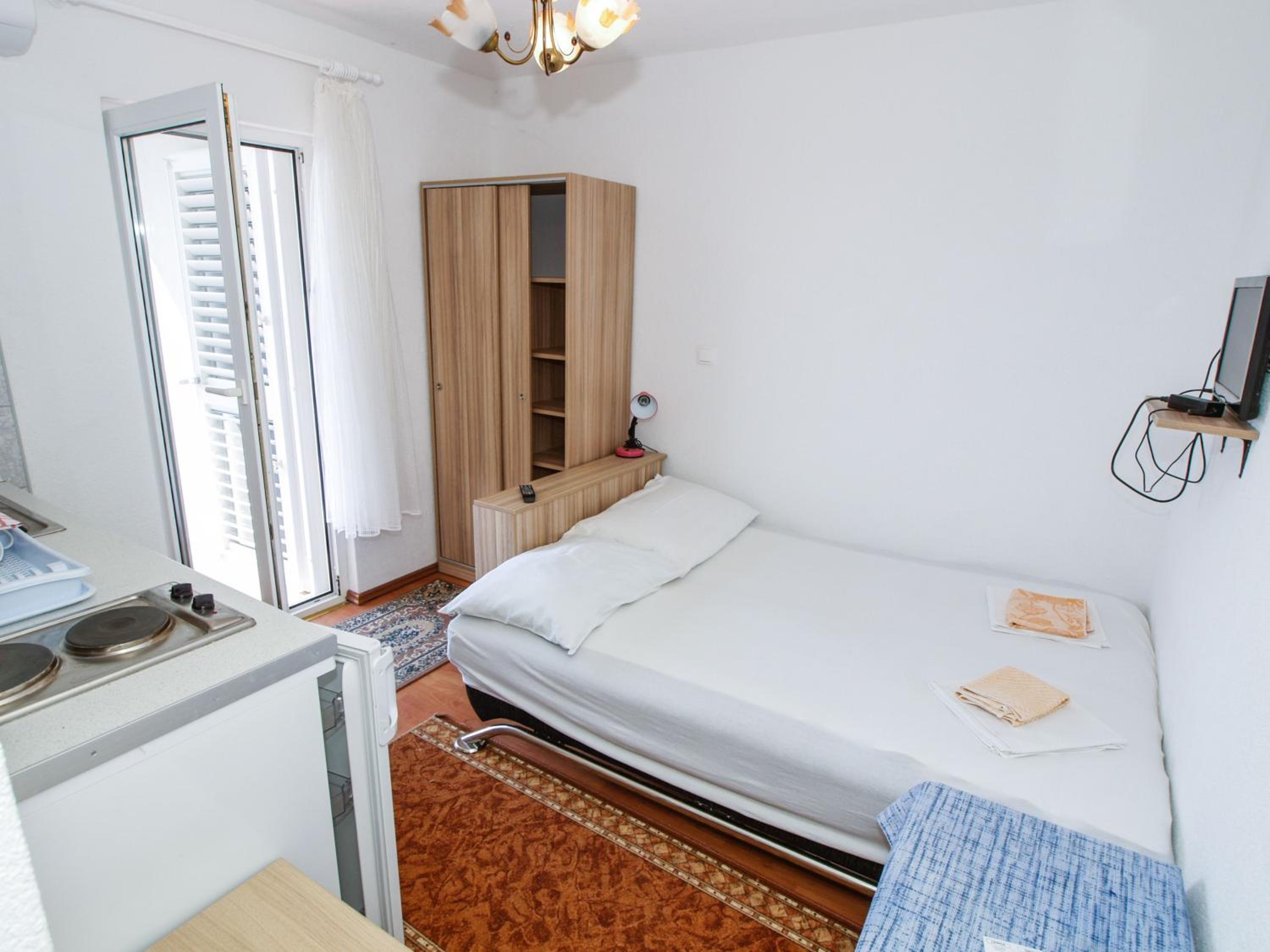 Studio Apartment with Sea View photo 1