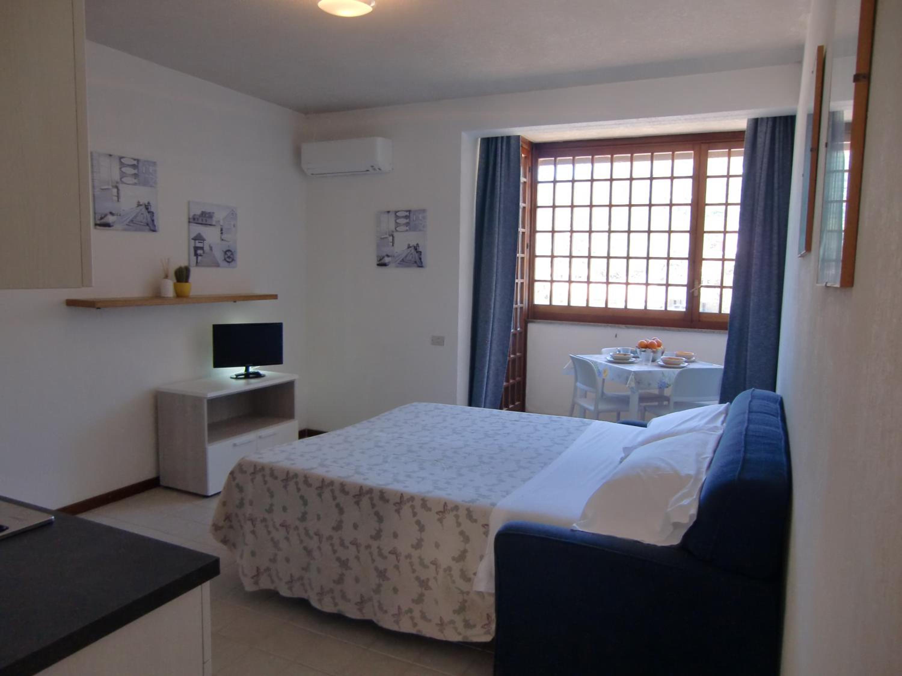 Studio with Sea View