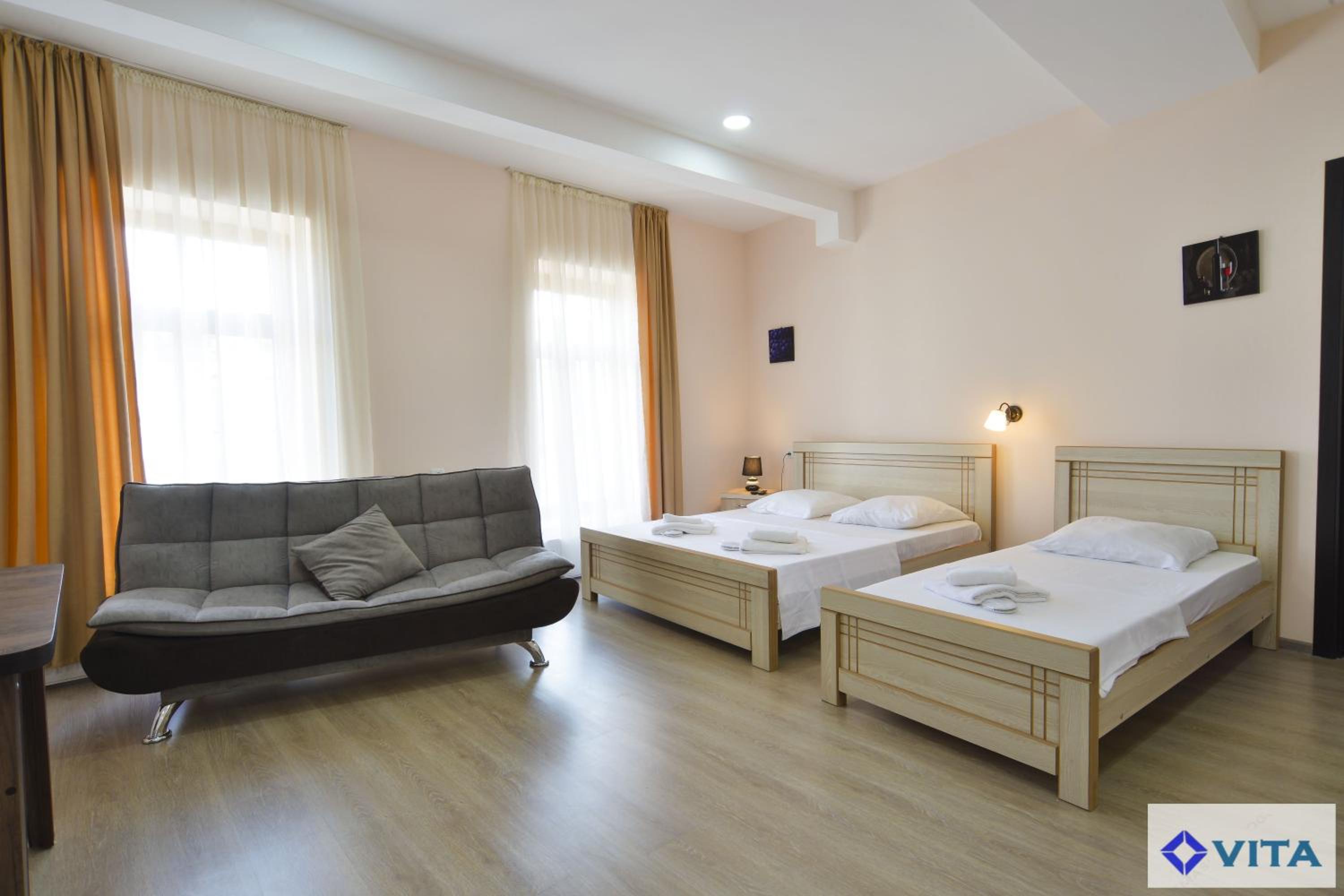 Quadruple Room with Mountain View