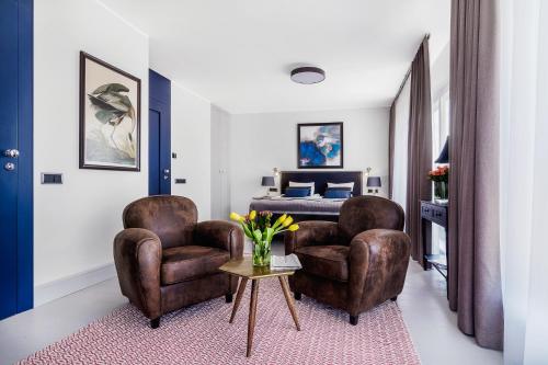 Deluxe Double Room with Balcony photo 1