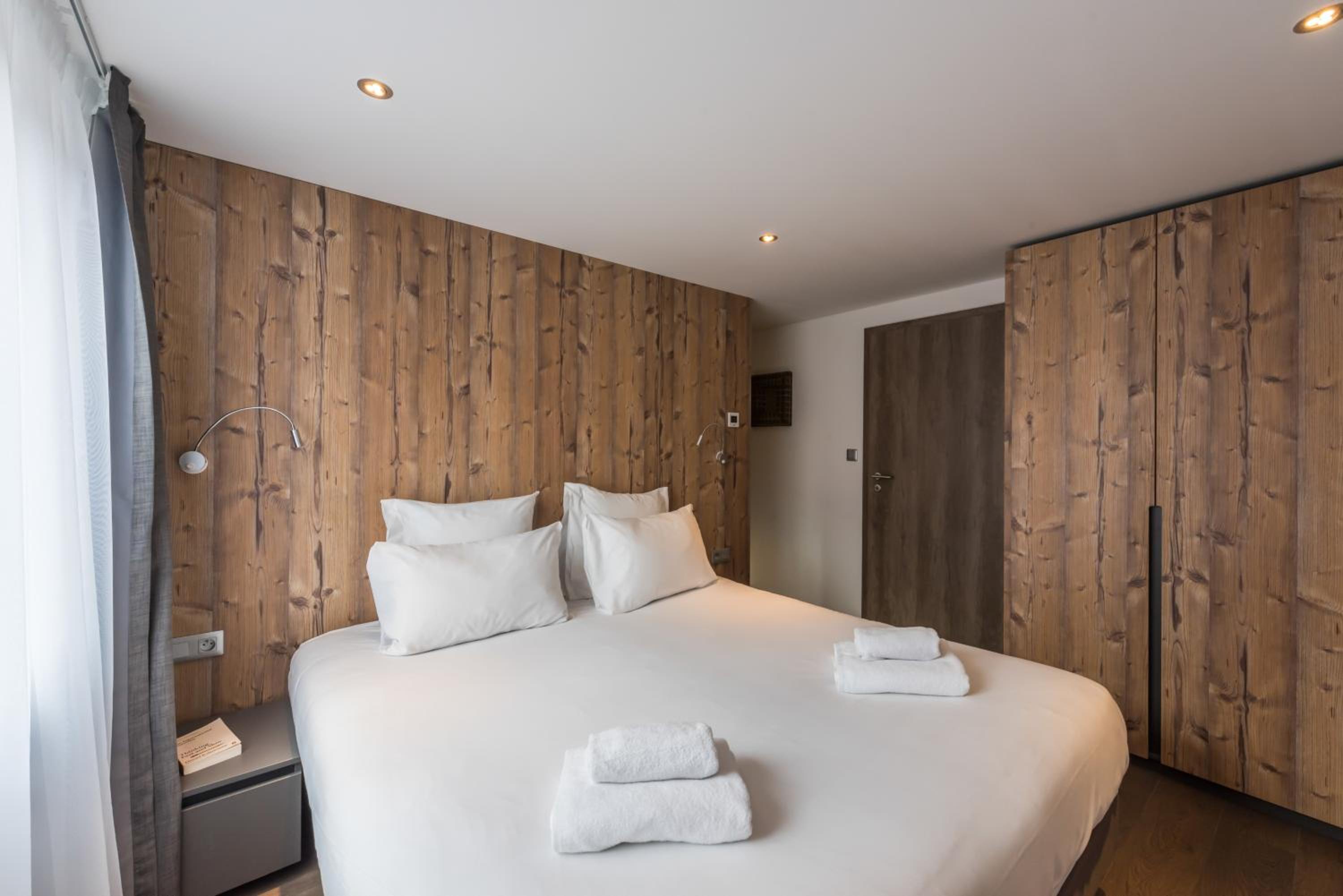 Deluxe Three-Bedroom Apartment with 3 bathrooms (Ayan) photo 2