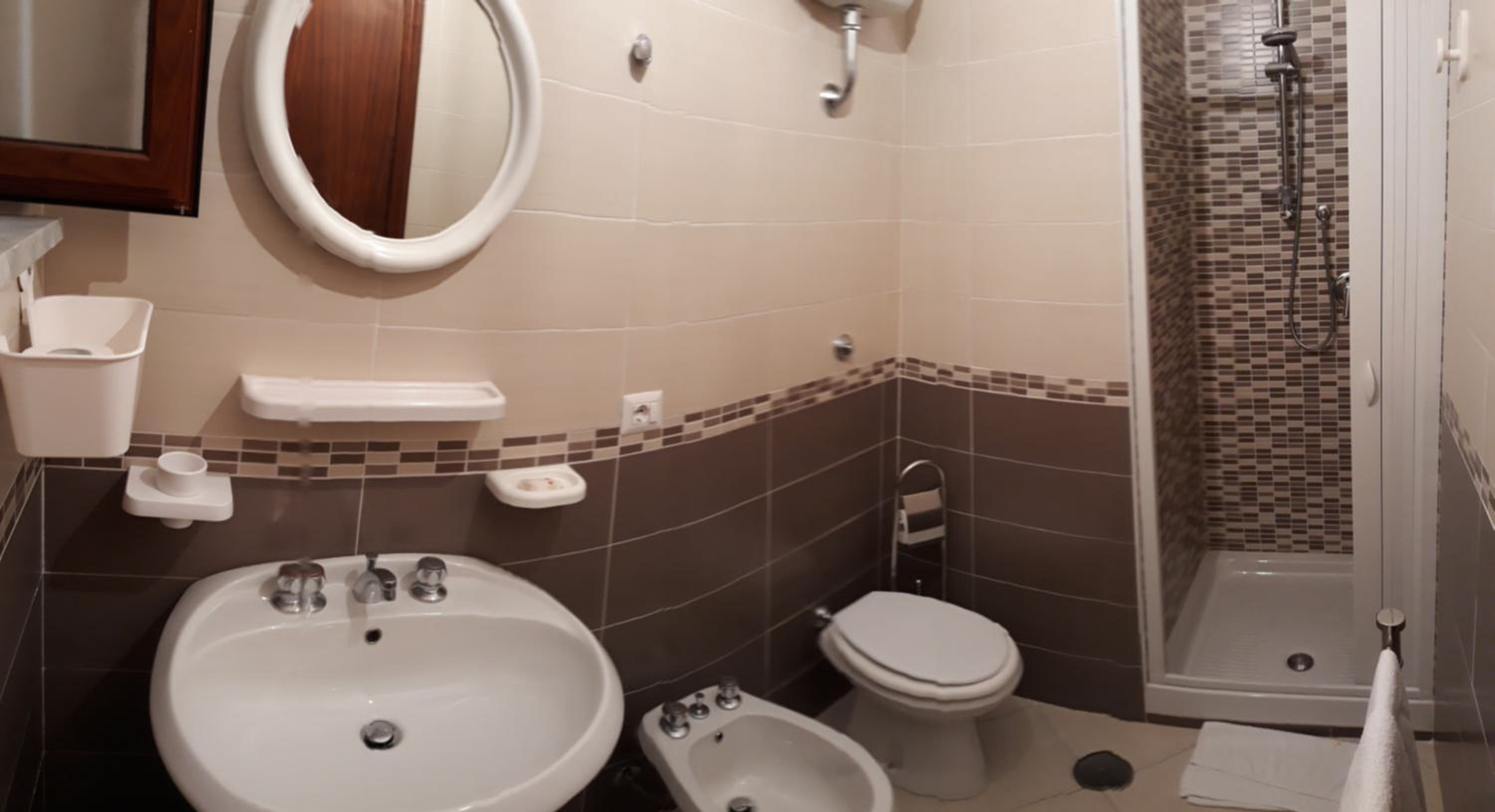 Double Room with Private Bathroom