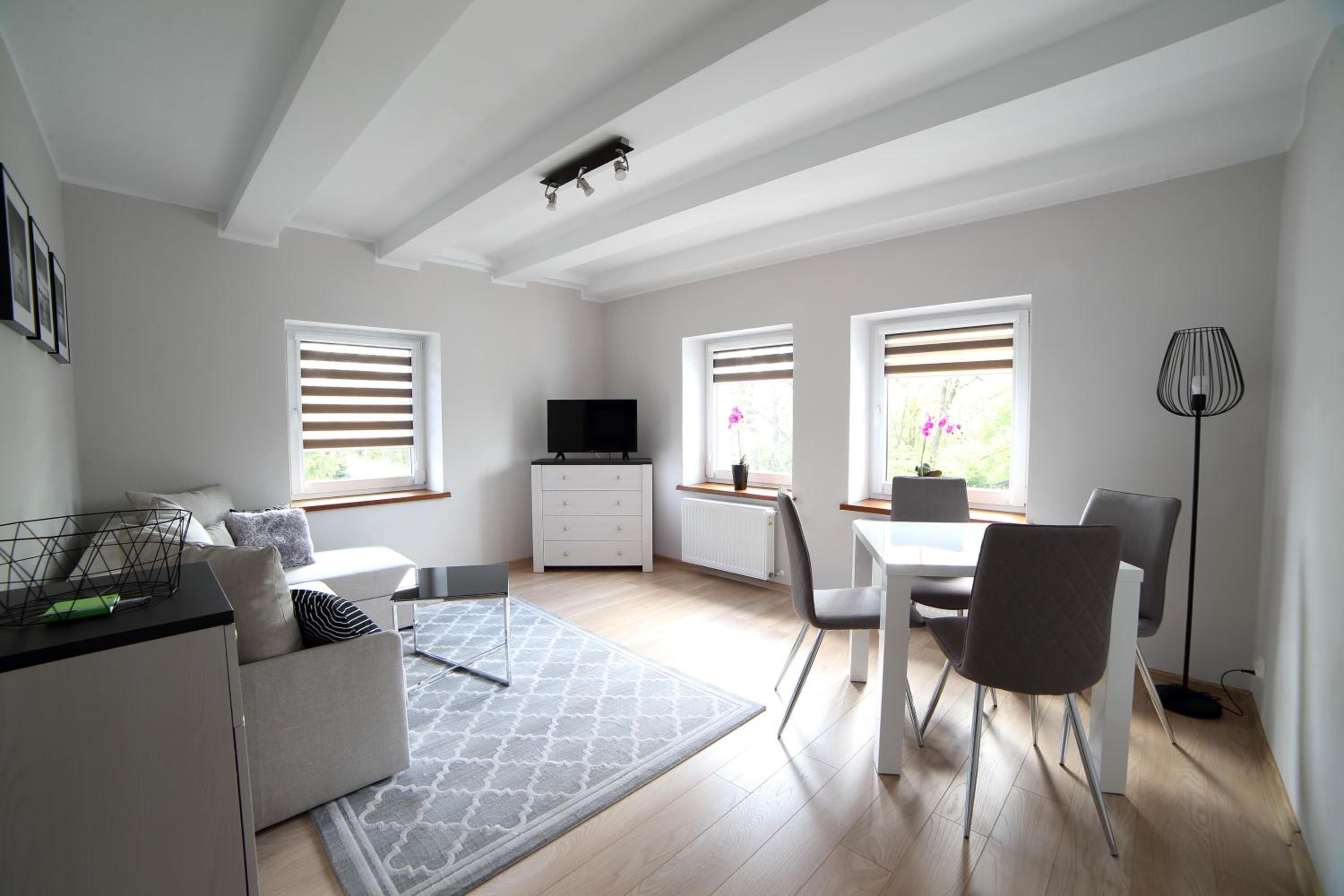 Apartment photo 1