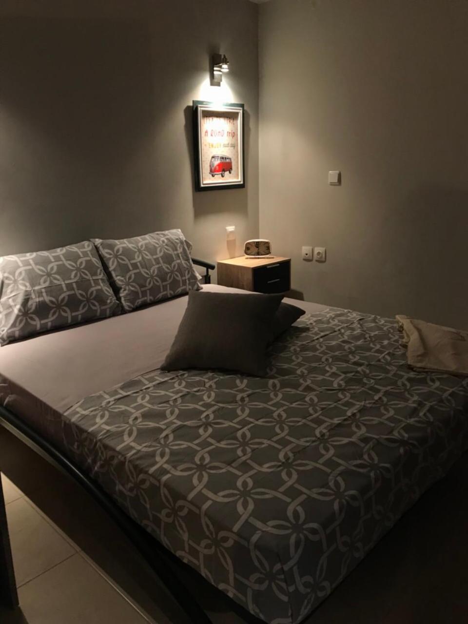 Apartment photo 2