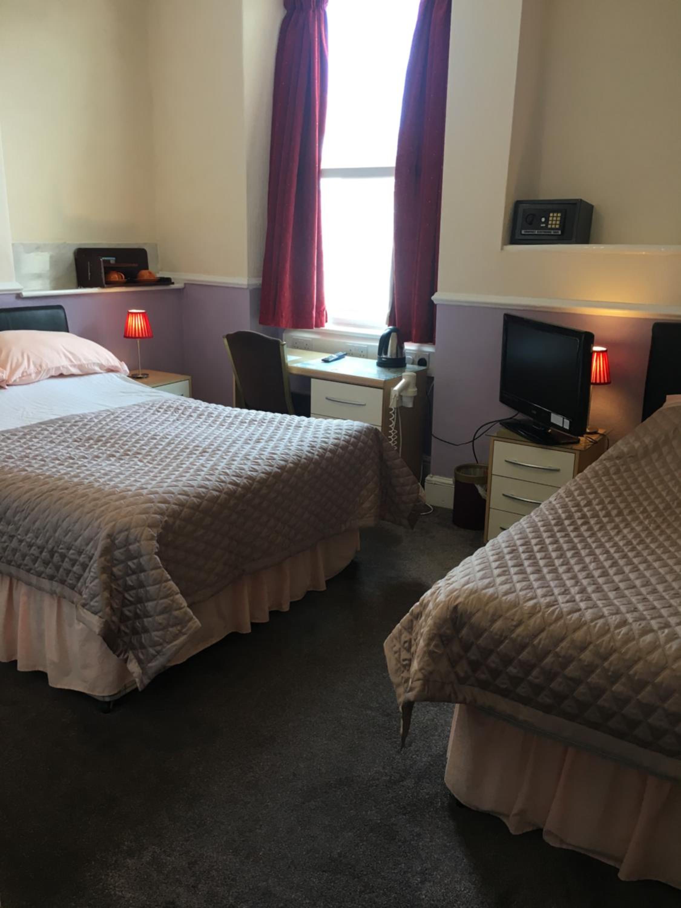 Twin Room photo 3