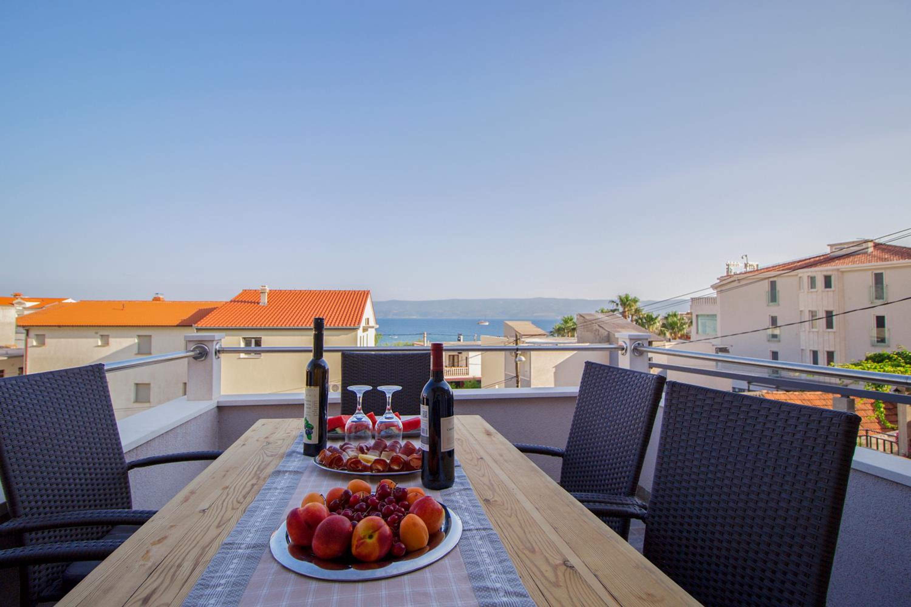 Apartment with Sea View