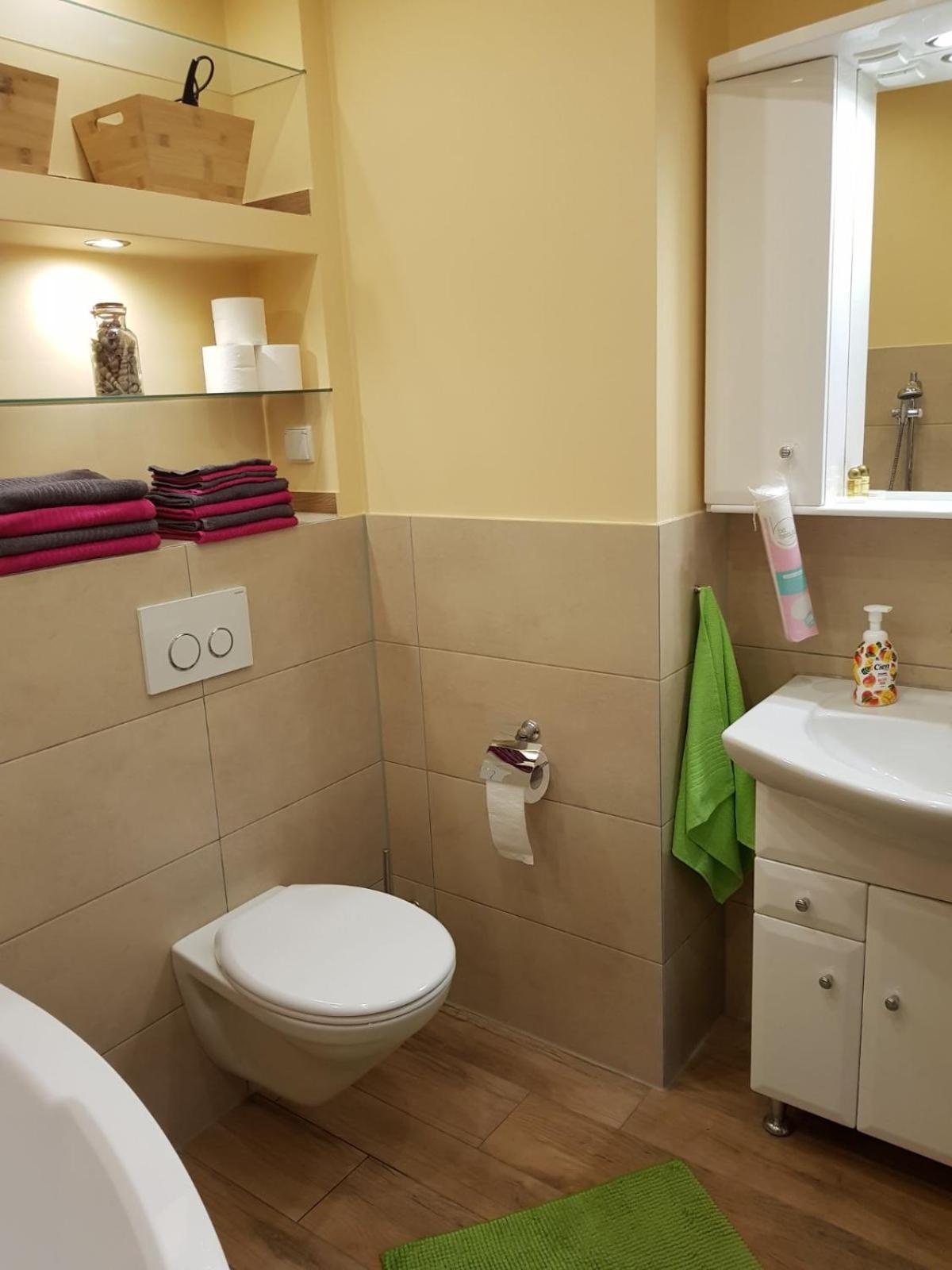 Apartment - Photo 14