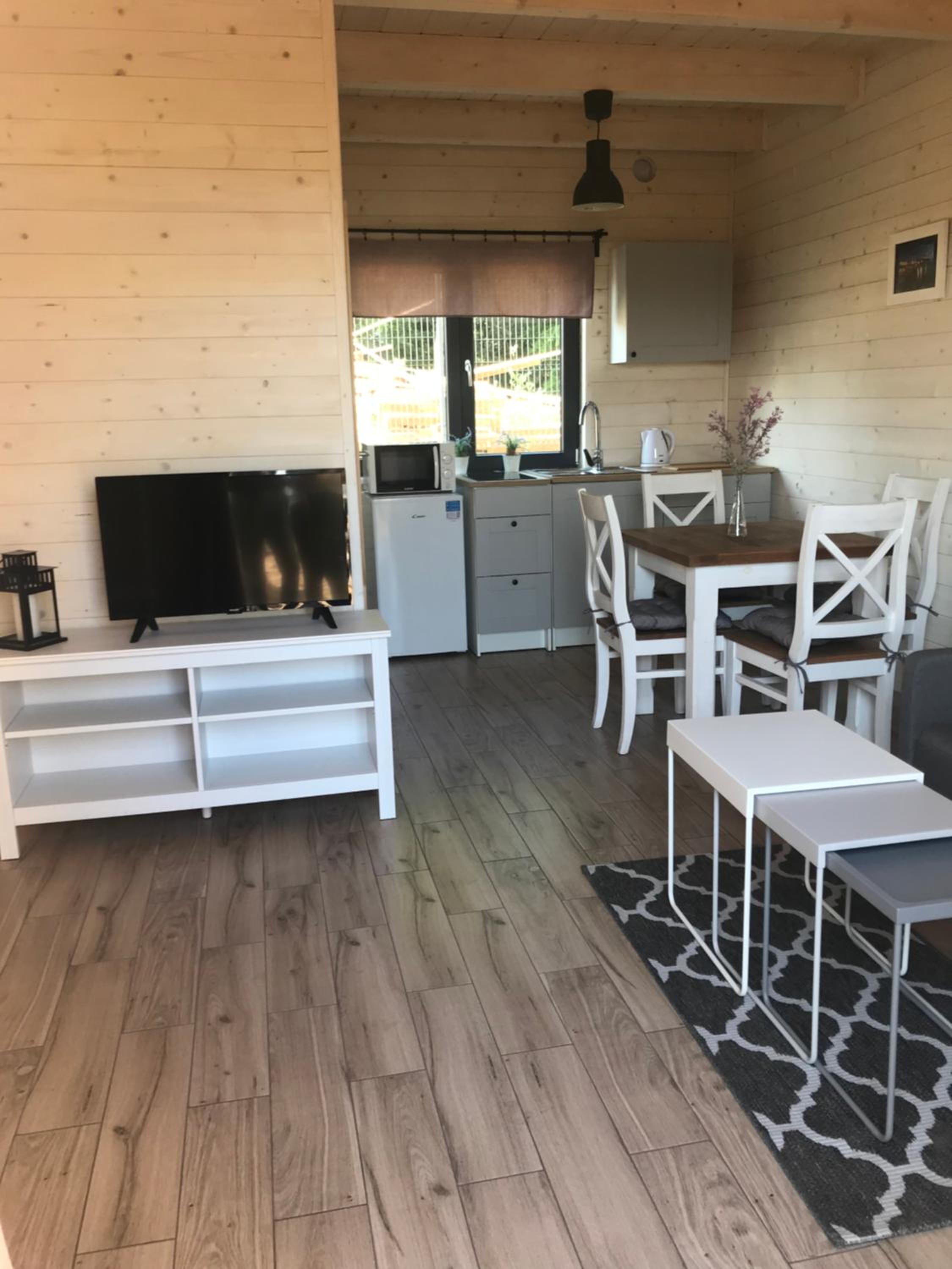 Family Room photo 2
