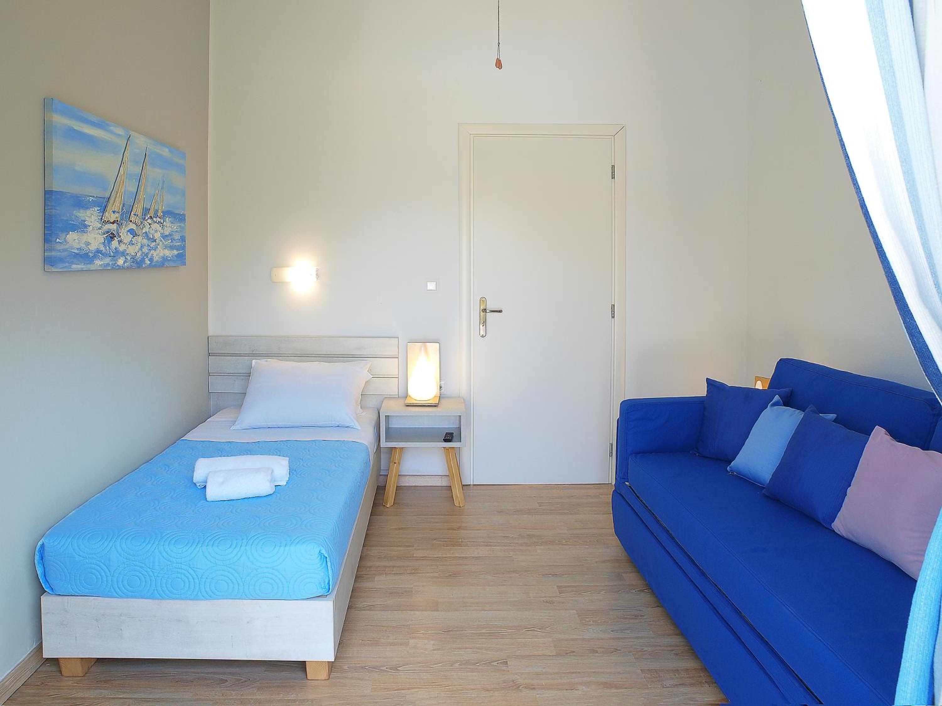 Apartment with Pool View - Ground Floor