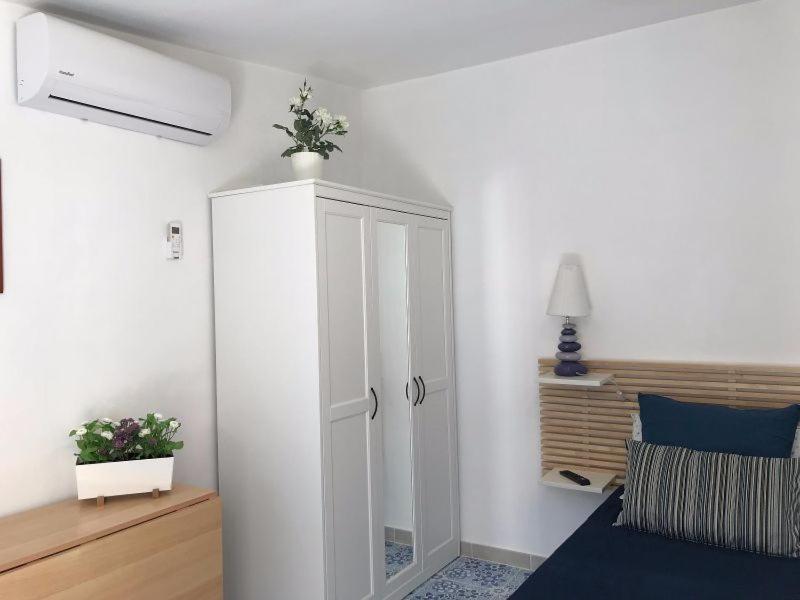 Comfort Triple Room with Shower photo 3