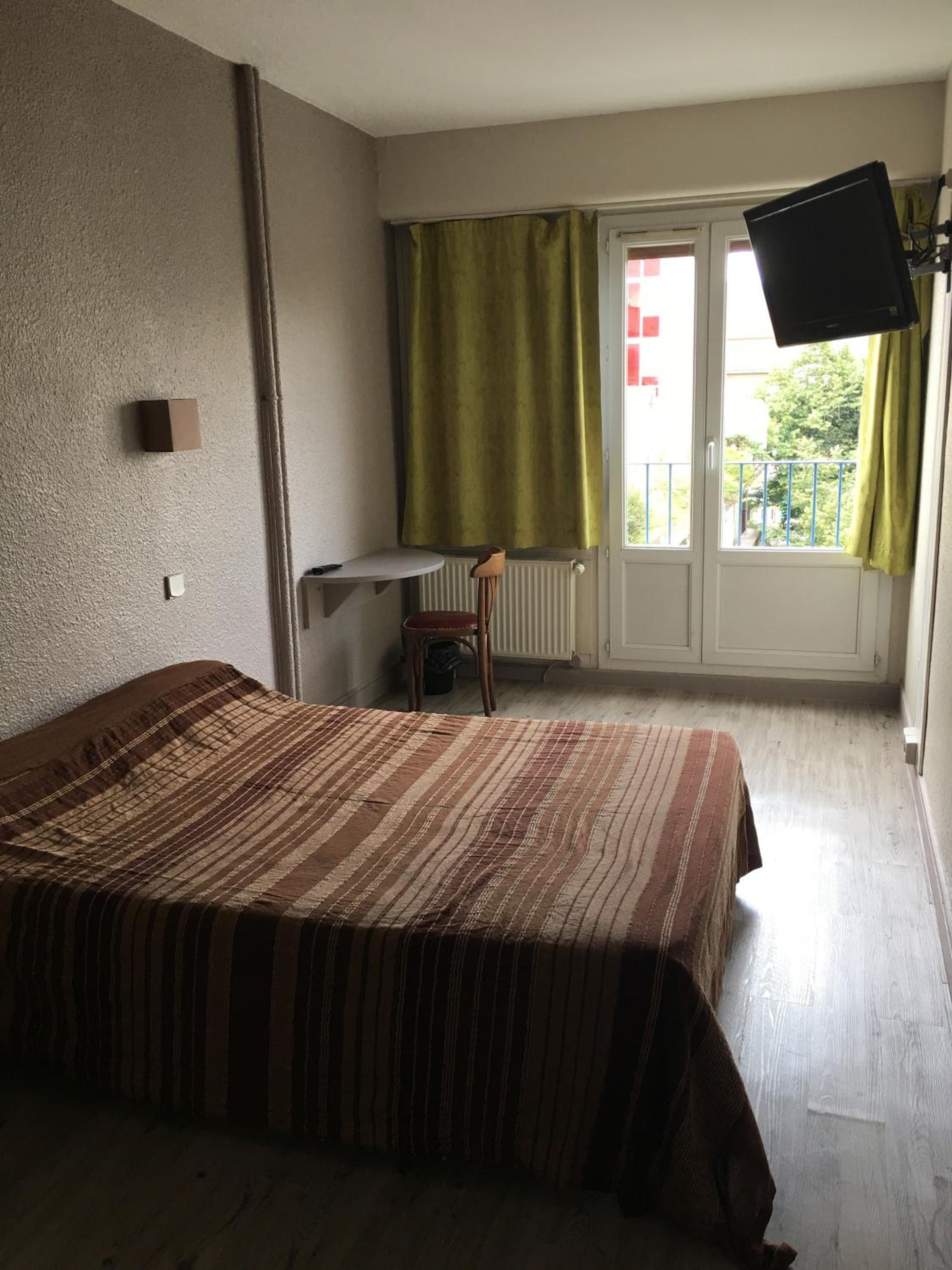 Double Room with Private Bathroom photo 1