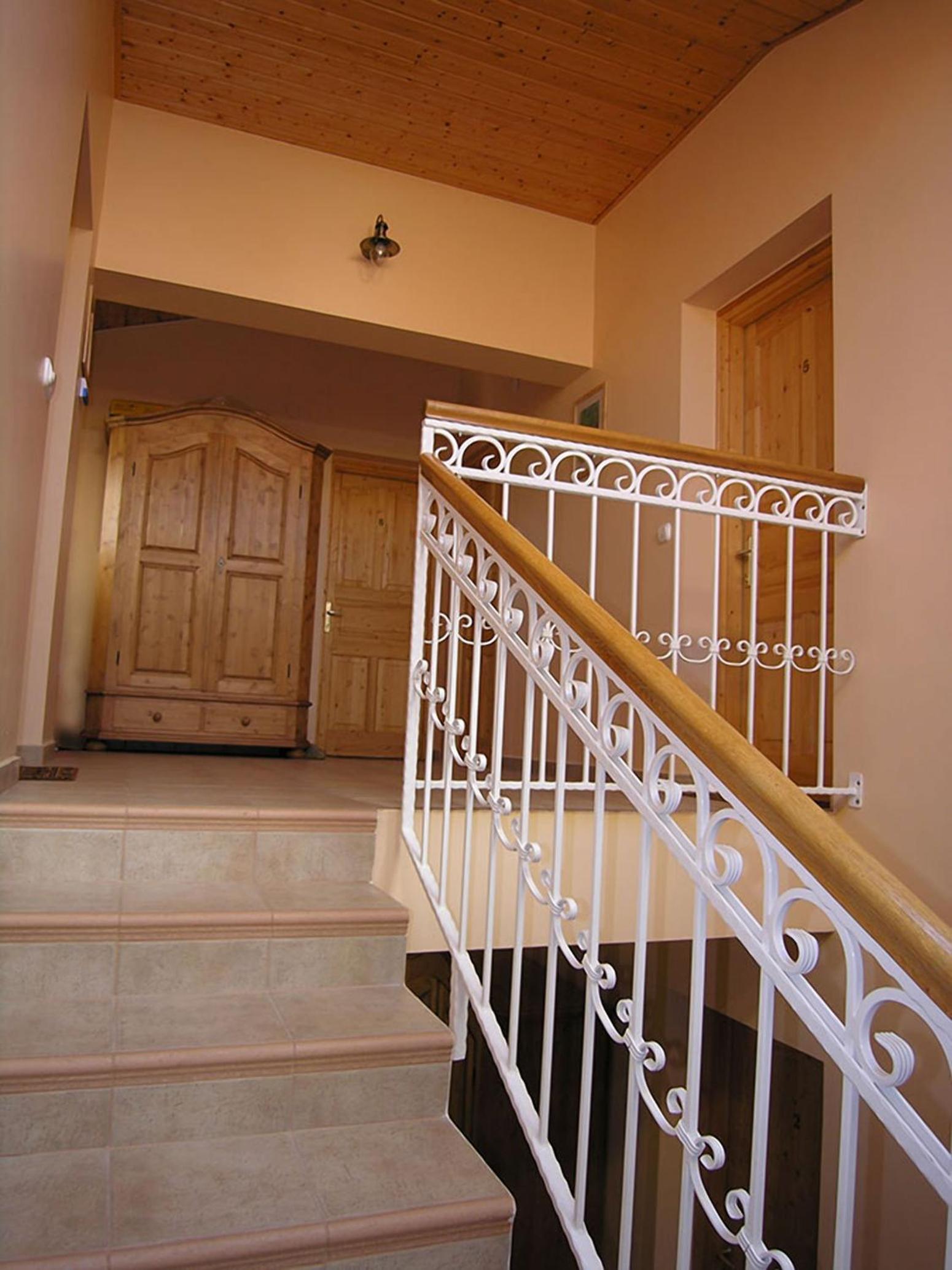 Apartment - Ground Floor photo 2