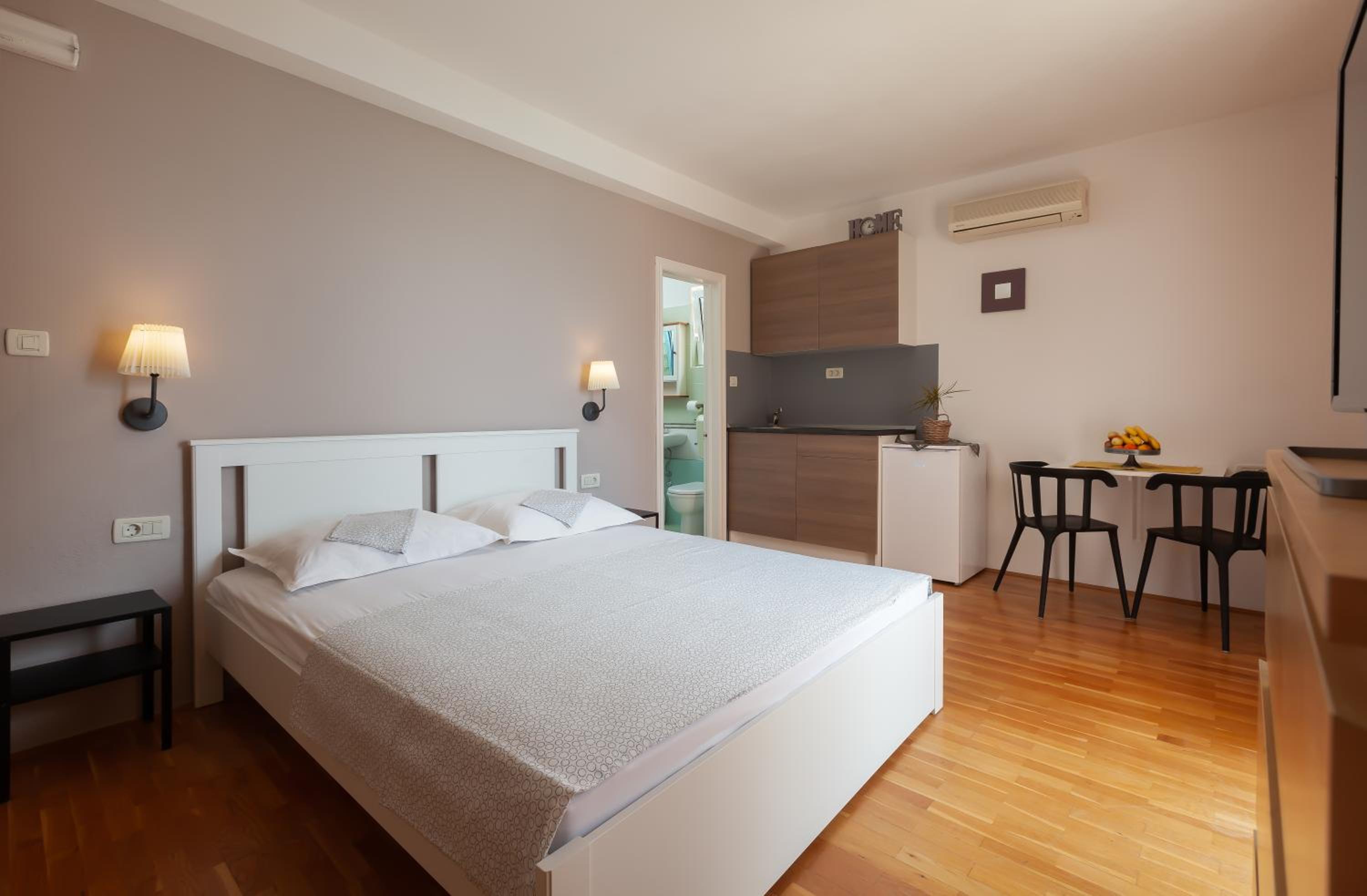 Studio Apartment with Sea View