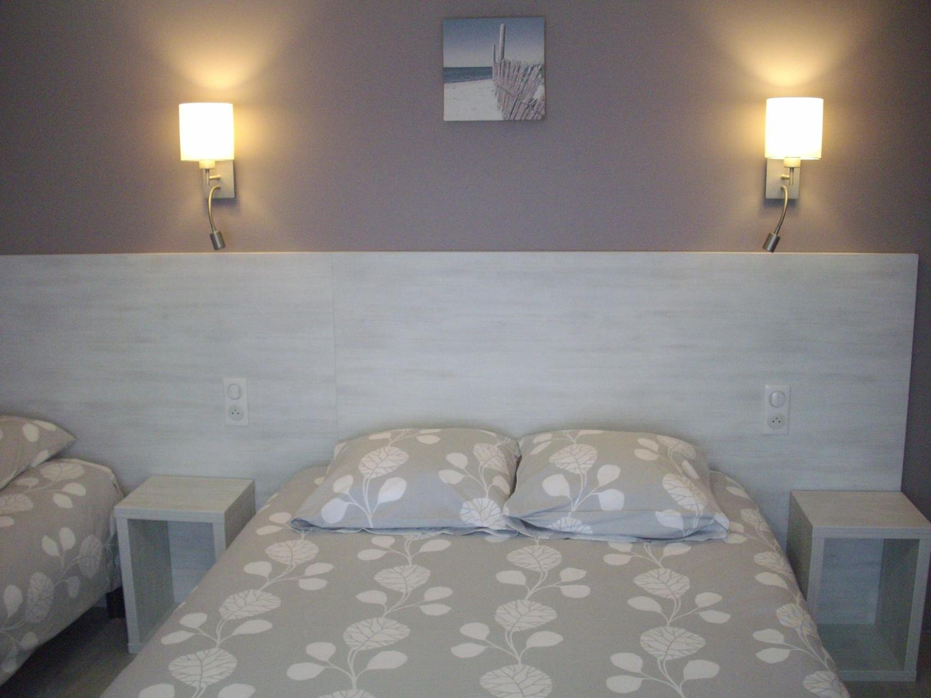Triple Room with Shower photo 2