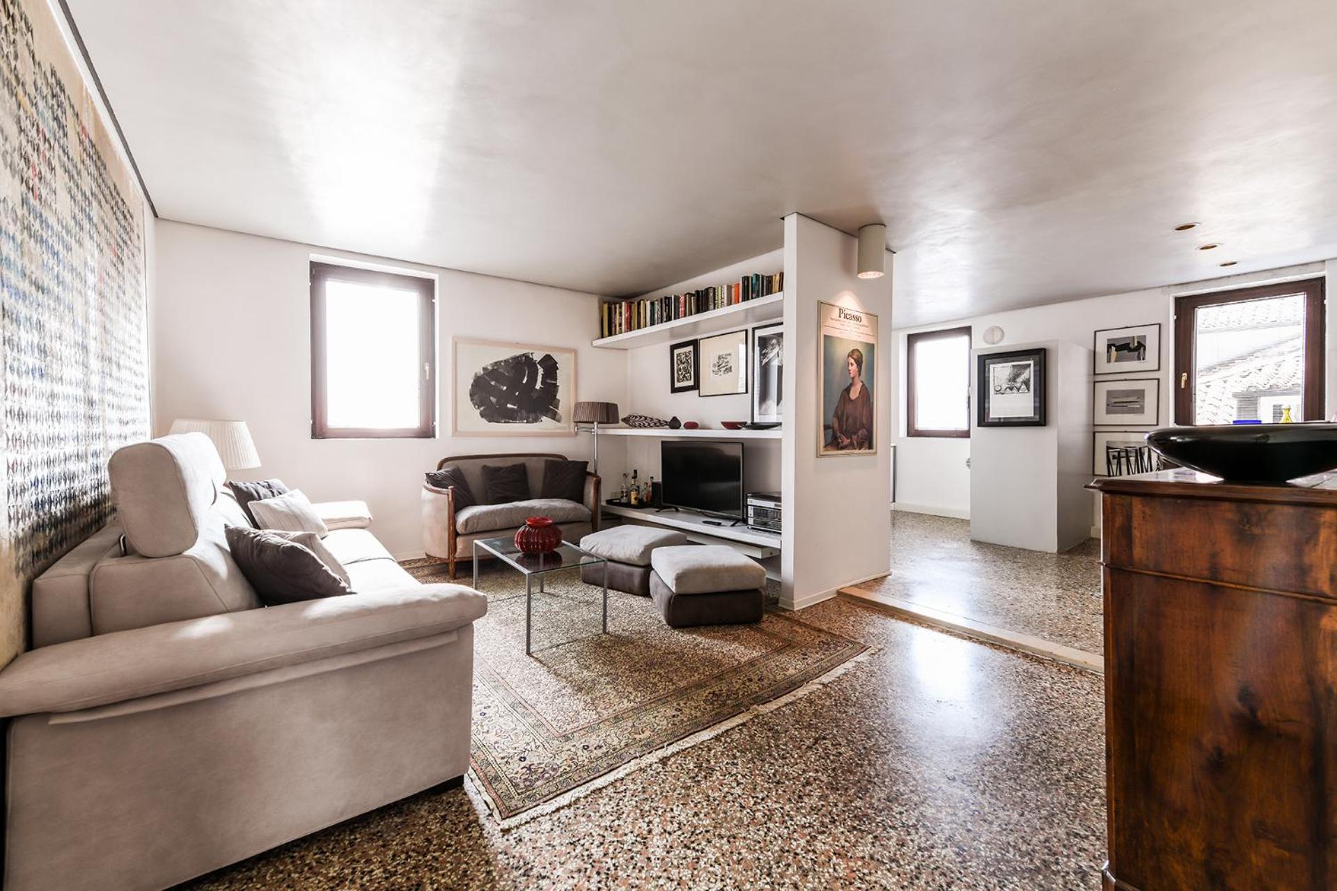 Superior Apartment photo 1