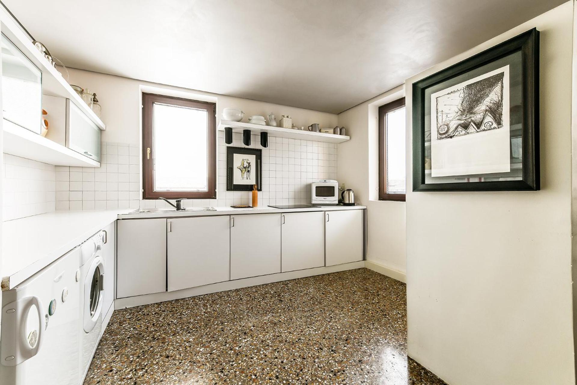 Superior Apartment photo 3