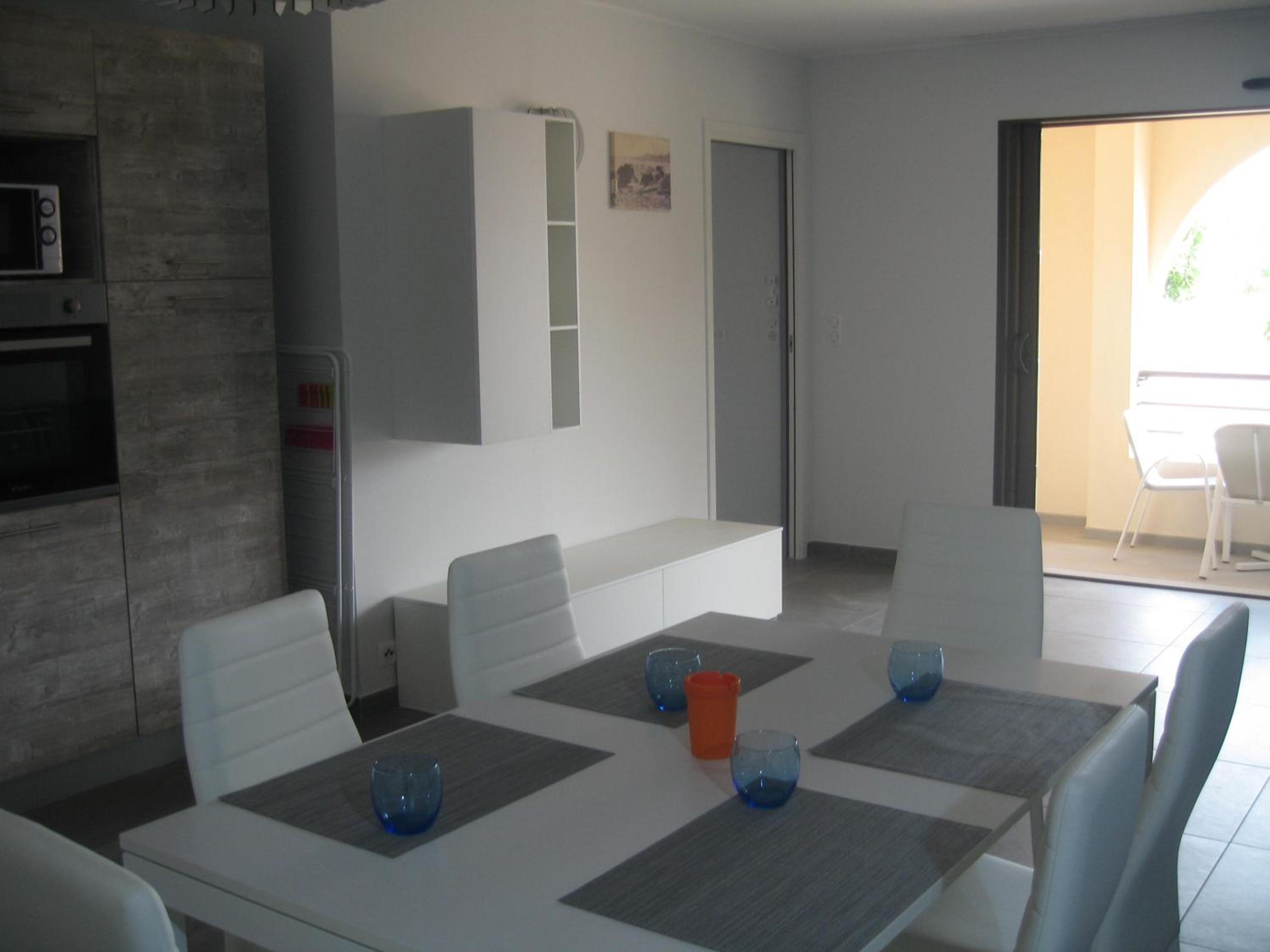 Apartment with Sea View photo 3