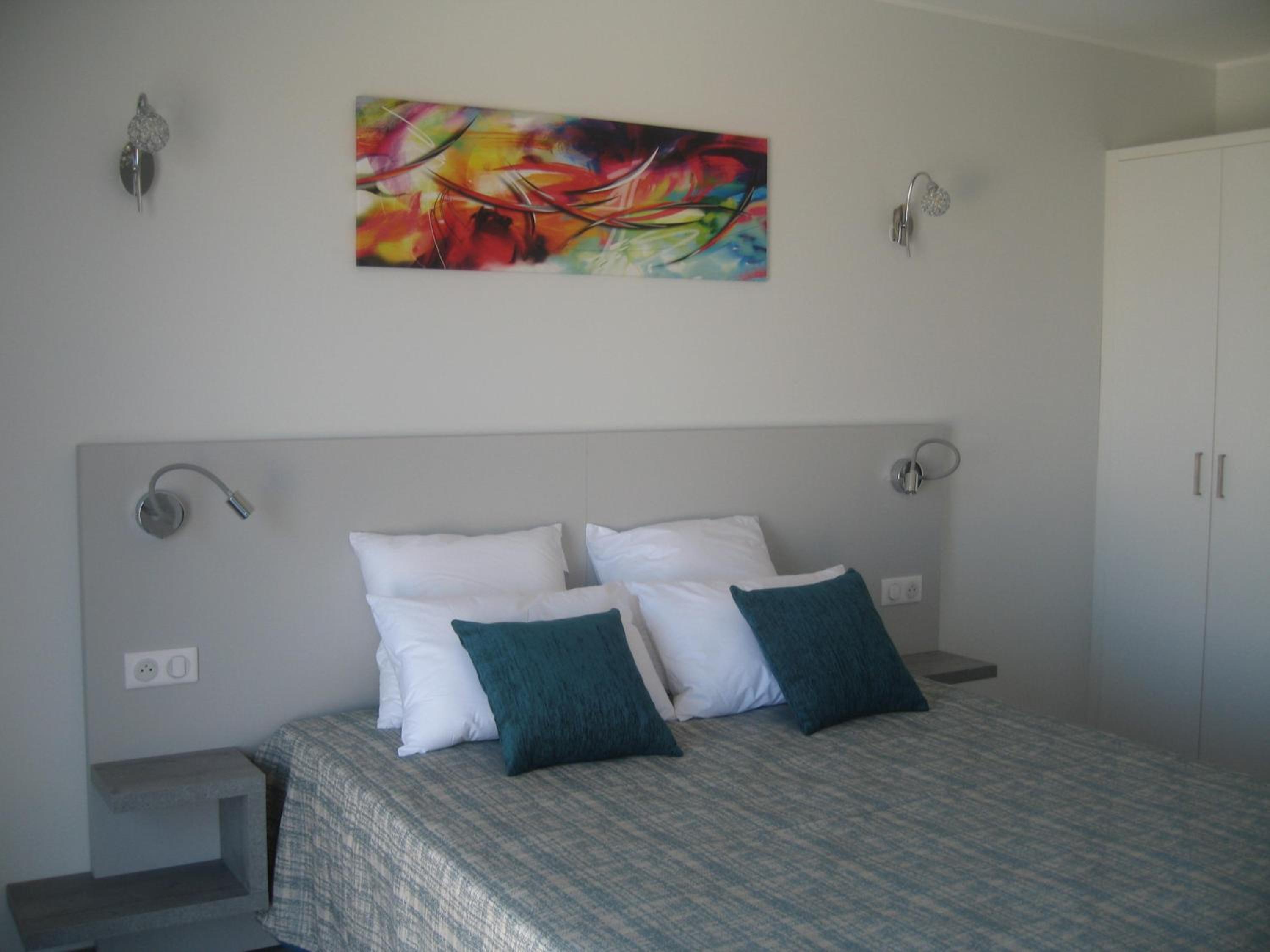 Apartment with Sea View photo 3