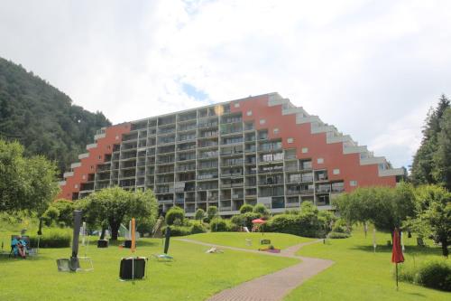 Apartment with Lake View photo 2