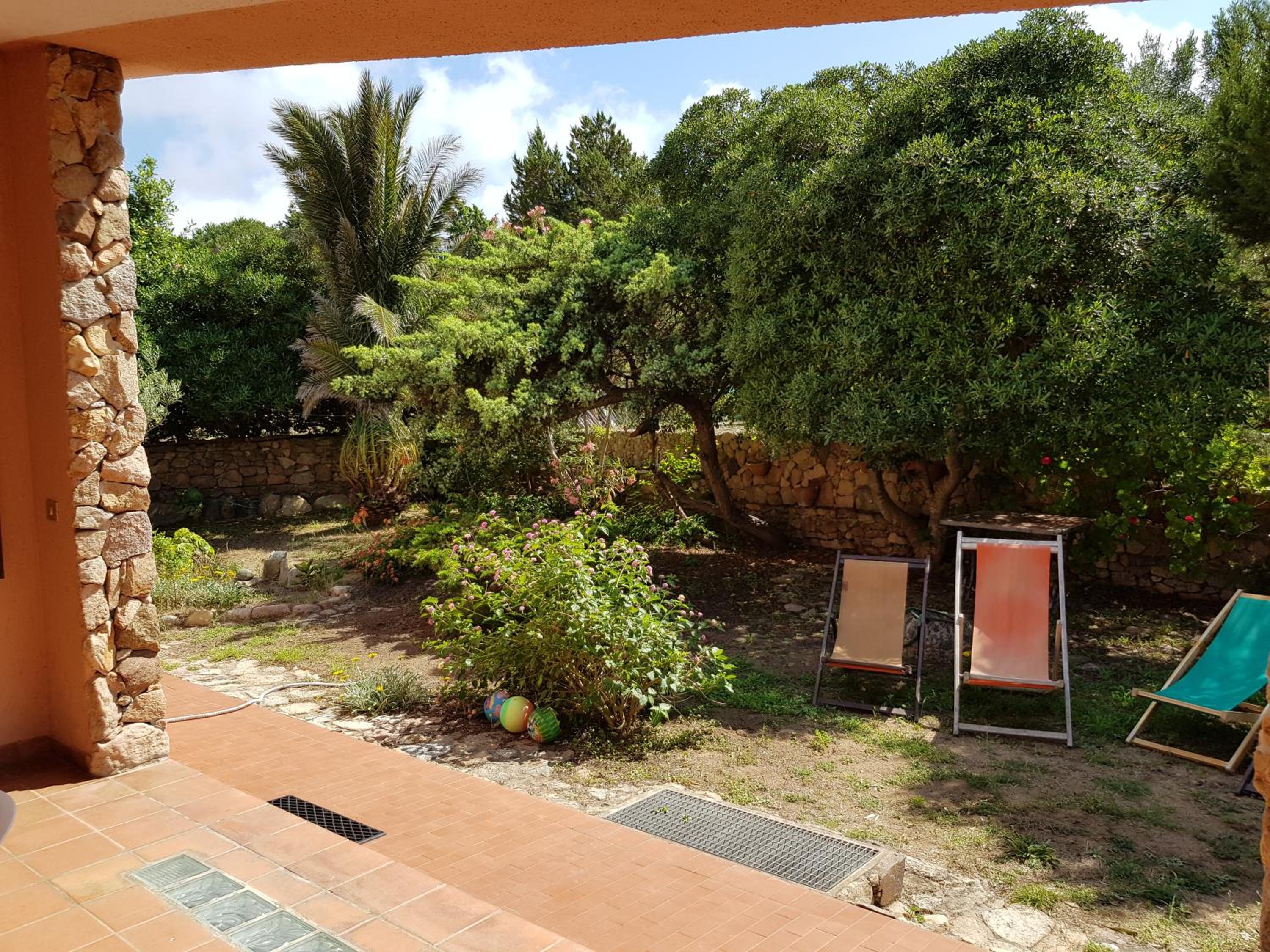 Villa with Garden View
