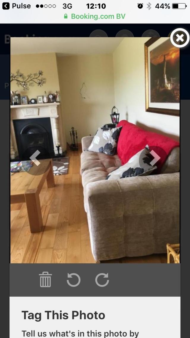 Large Double Room - Photo 4