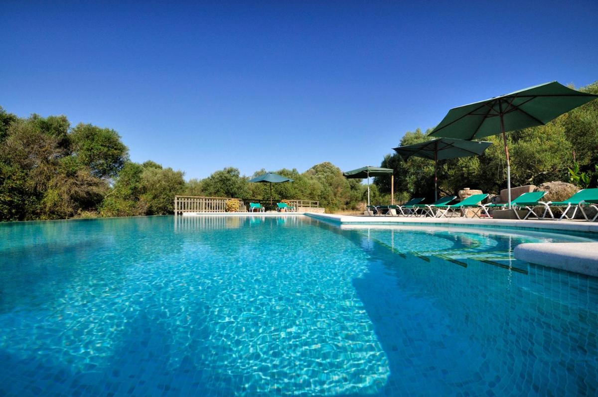 Double or Twin Room with Swimming Pool Access