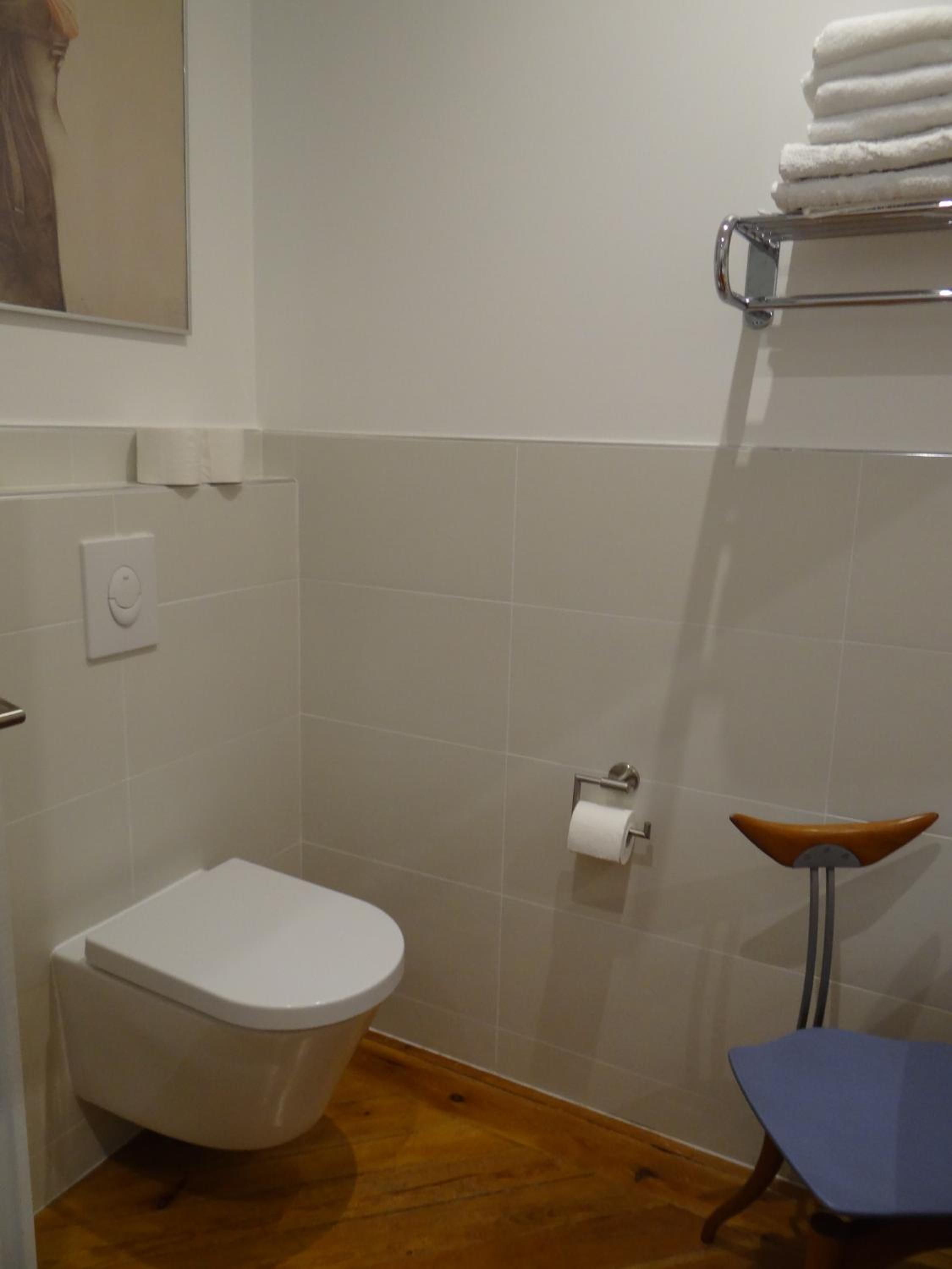 Deluxe Double or Twin Room - Photo 6