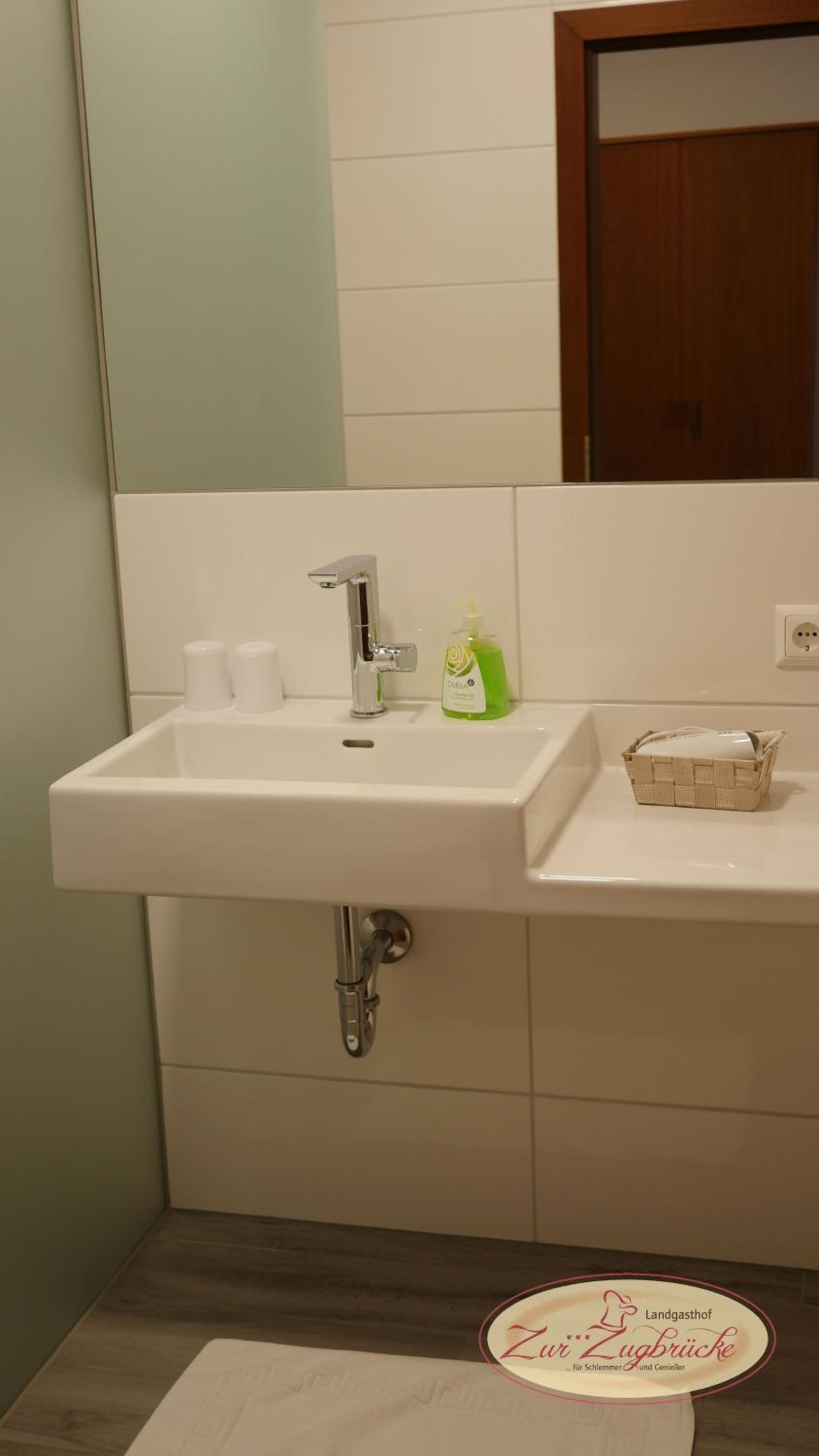 Comfort Double Room with Cot Available
