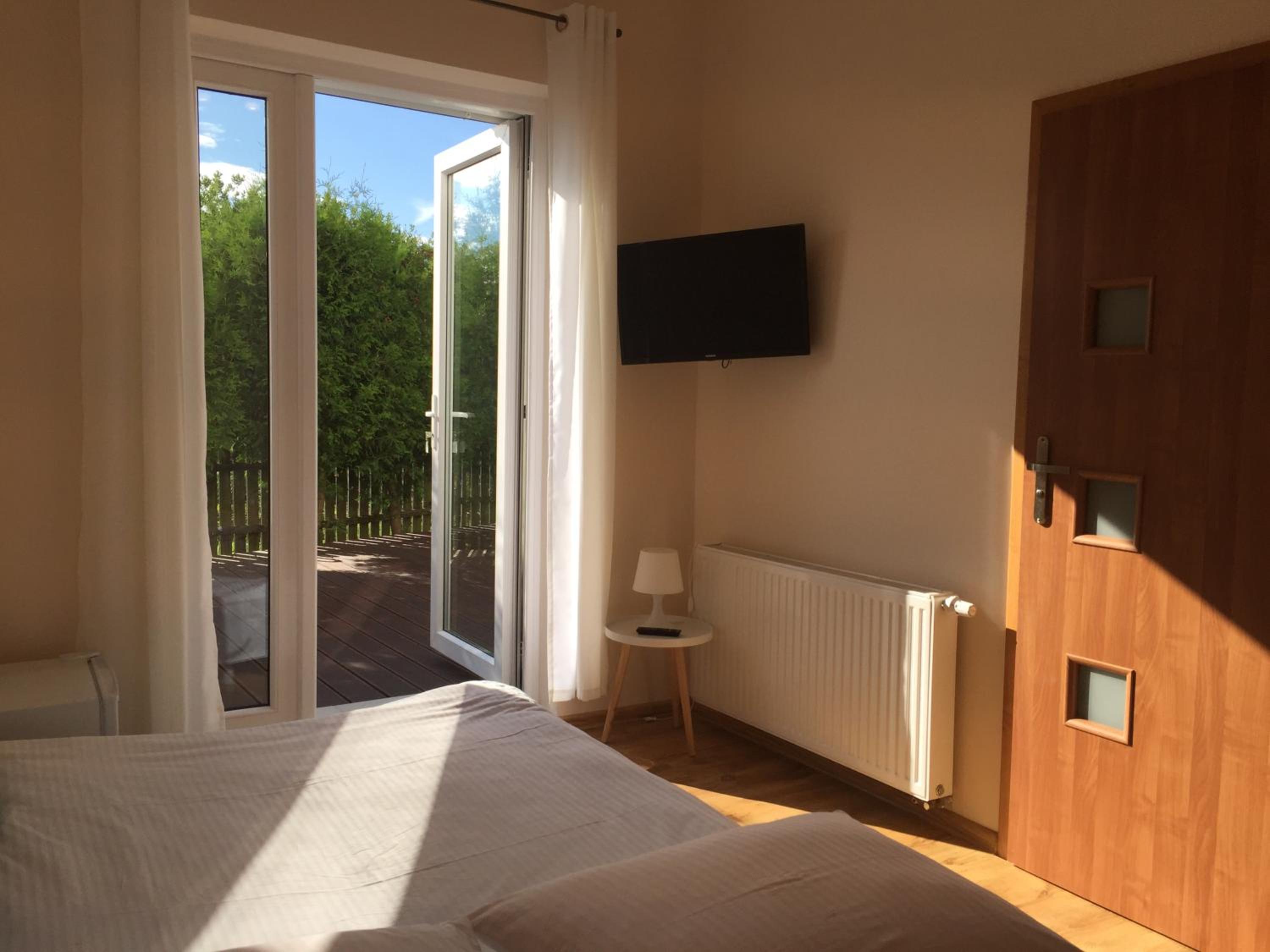 Double Room - Photo 2