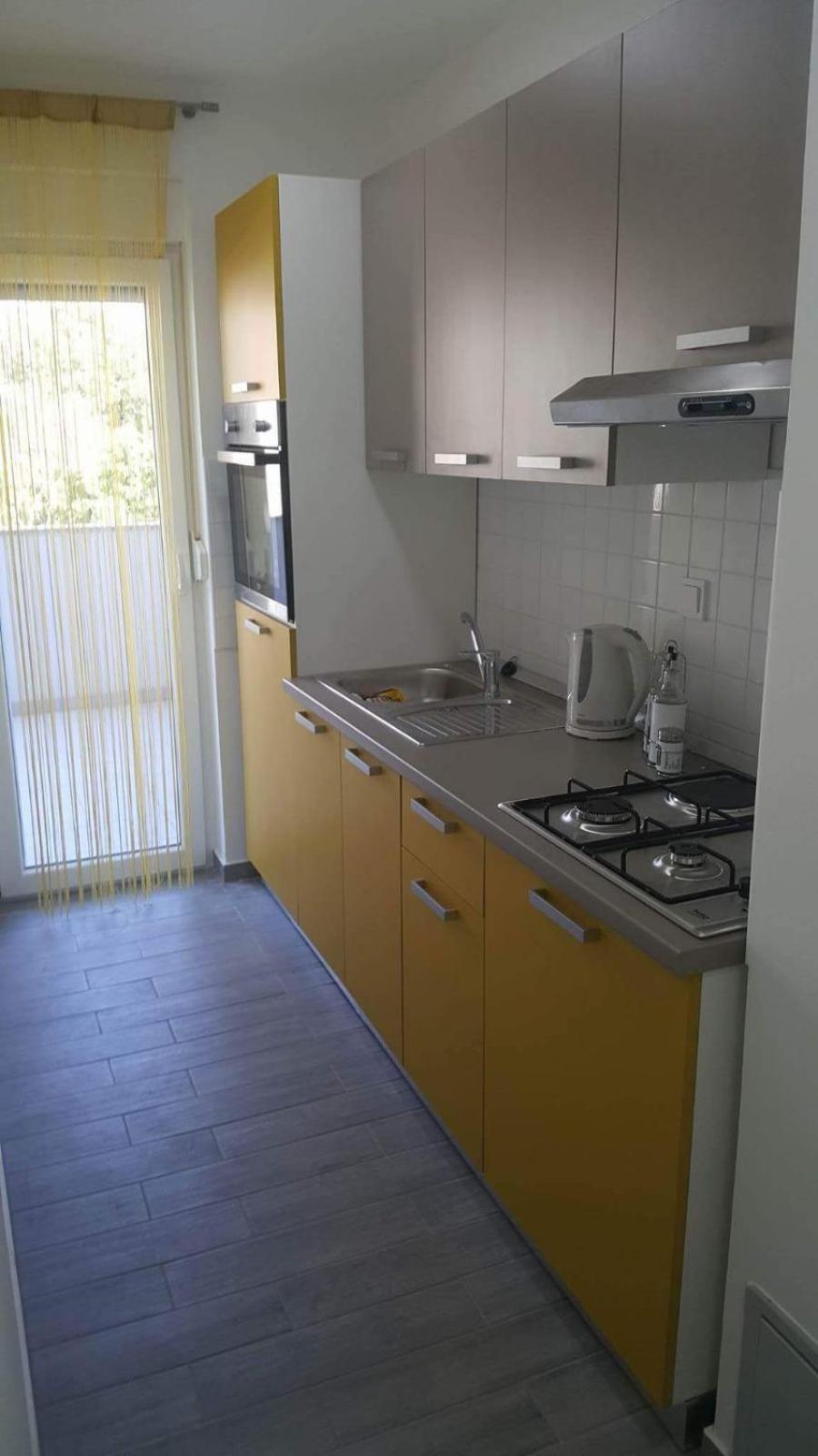 Studio Apartment photo 1