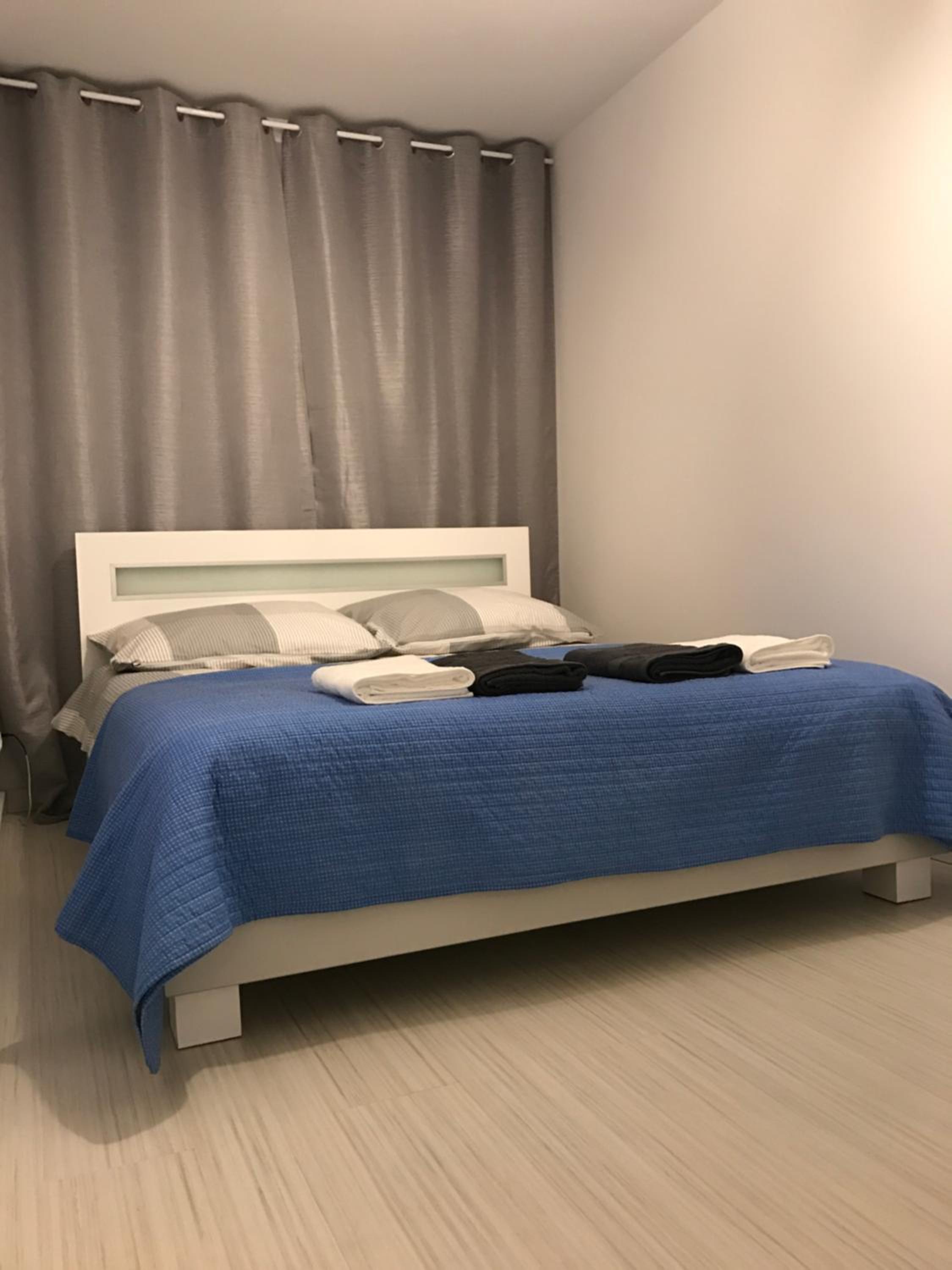 Apartment photo 2