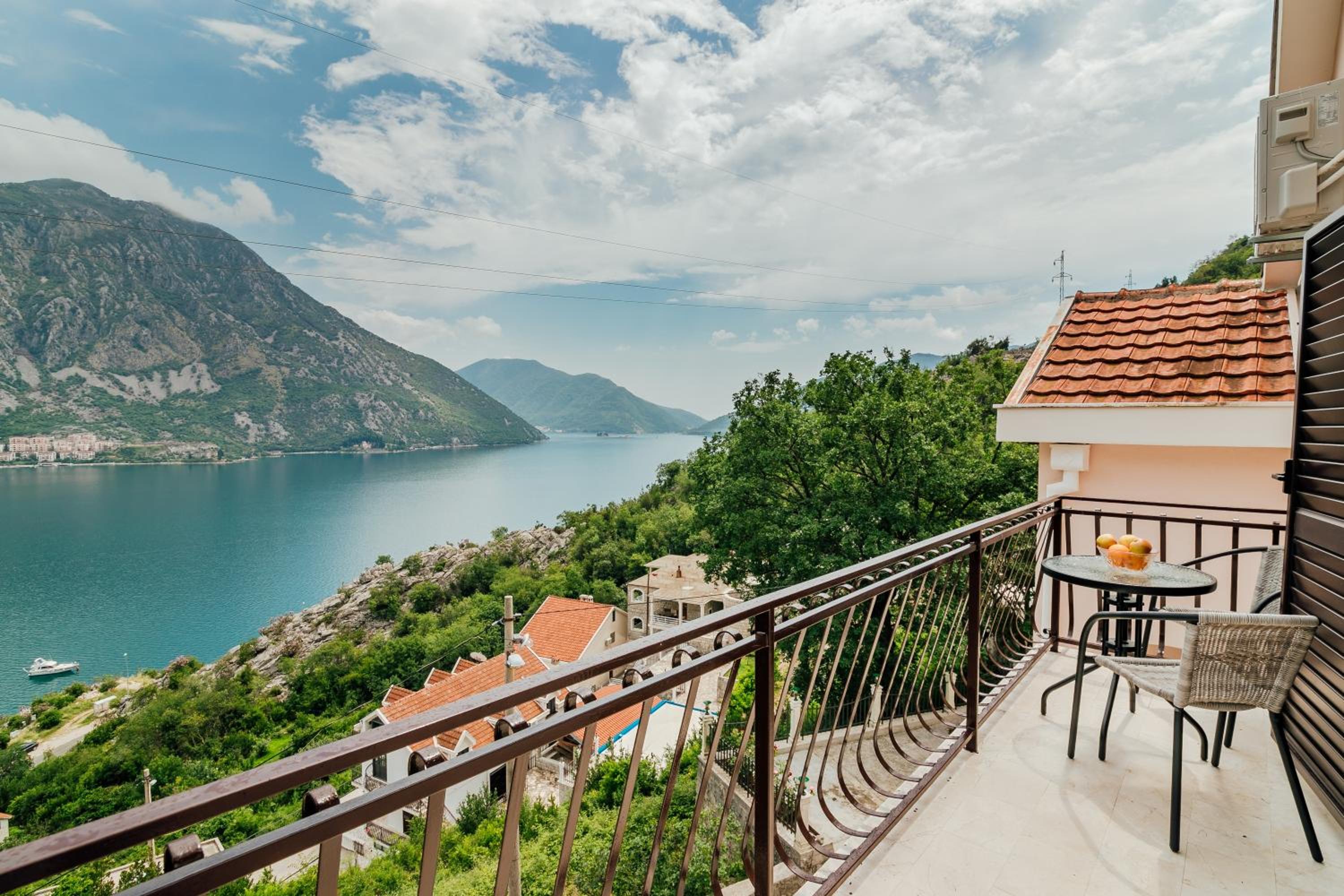 Deluxe Double Room with Sea View