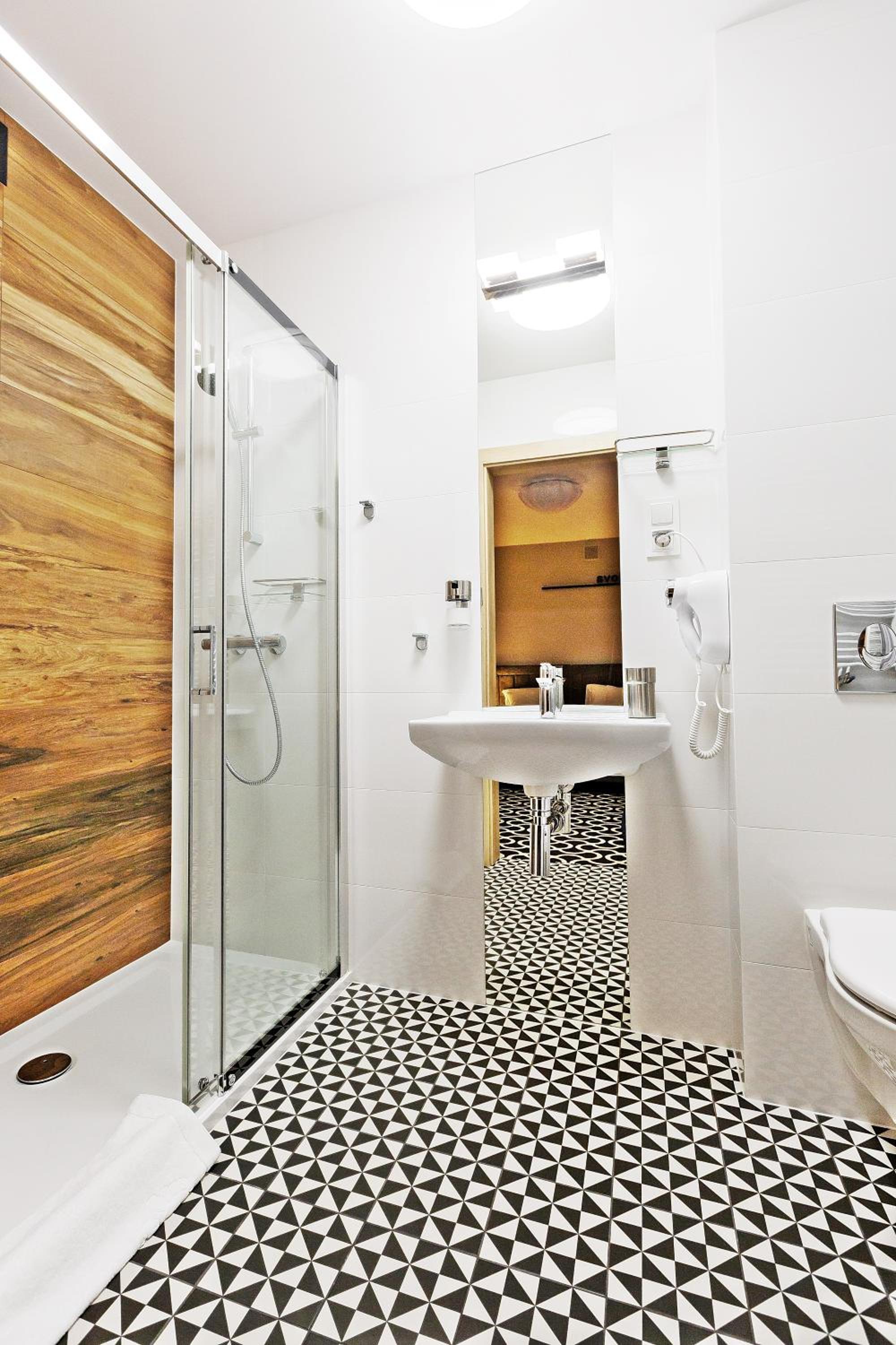 Double Room - Photo 3