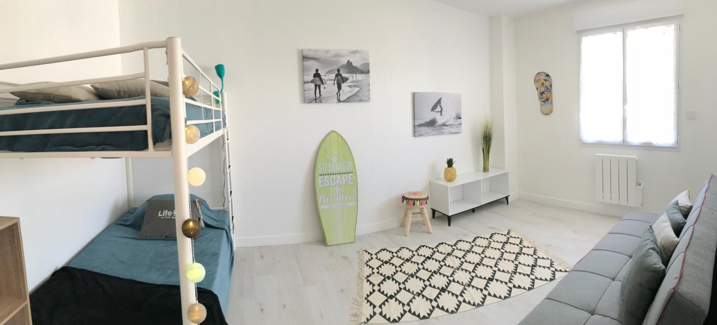 Four-Bedroom House - Photo 38