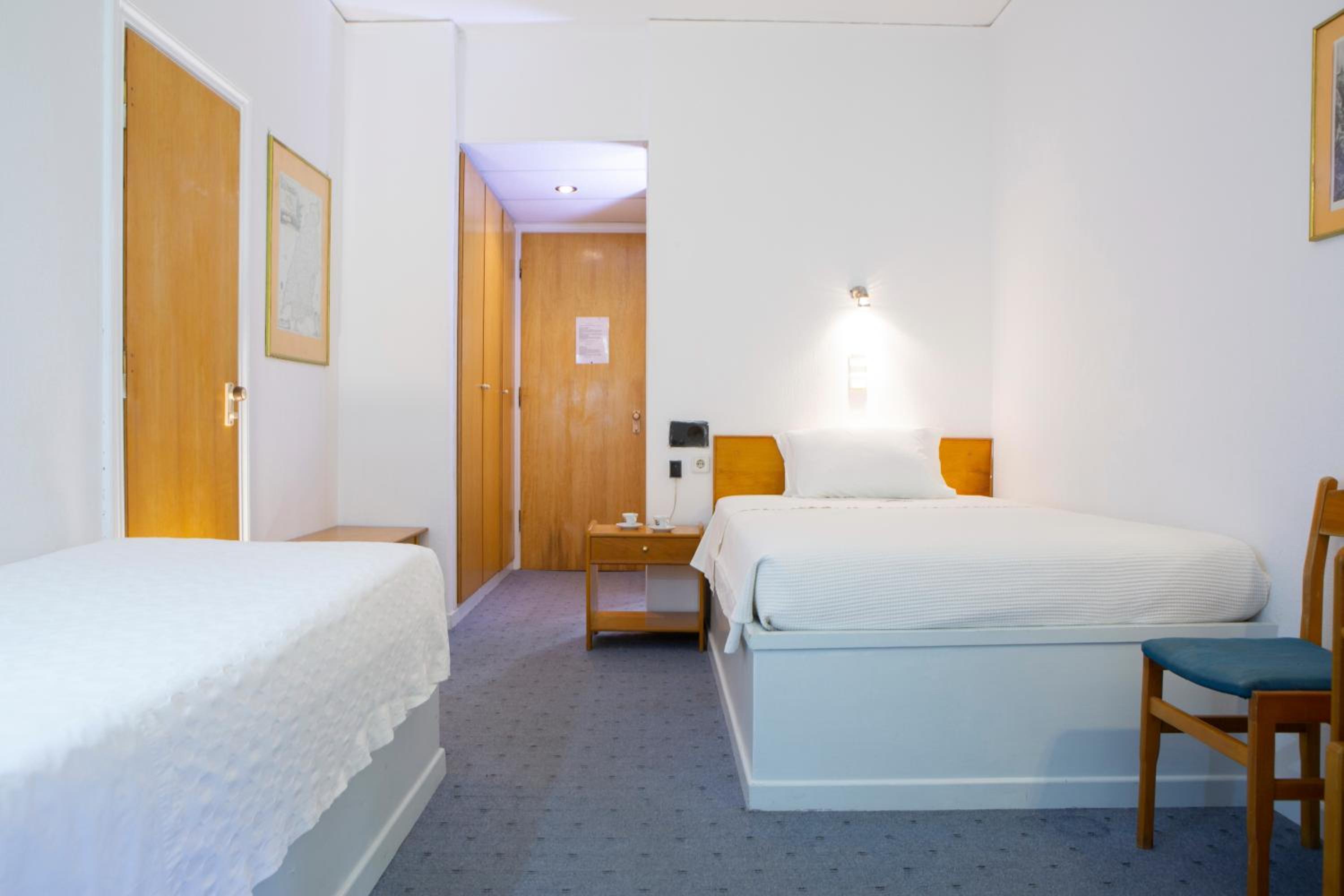 Twin Room photo 2