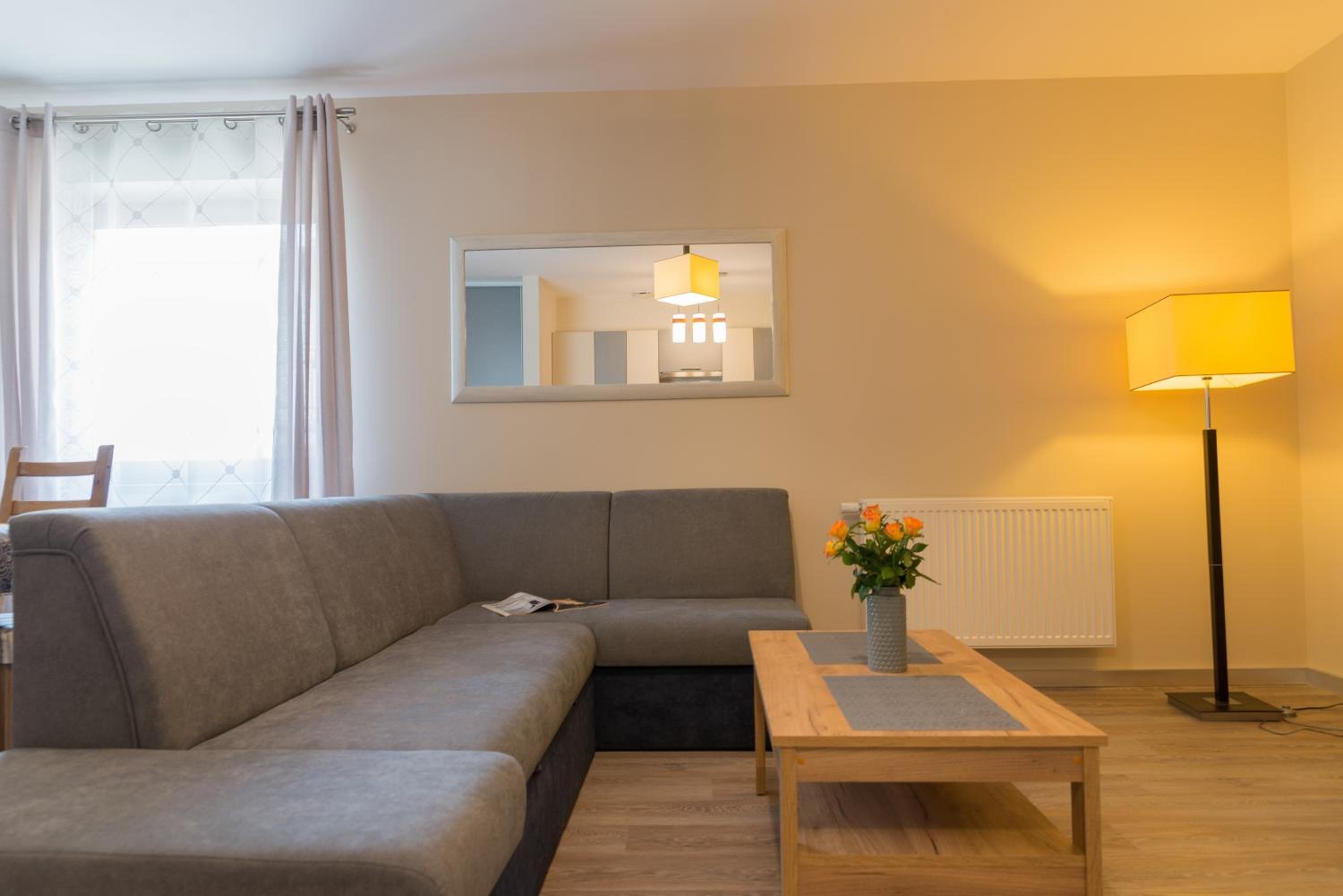 Apartment - Photo 2