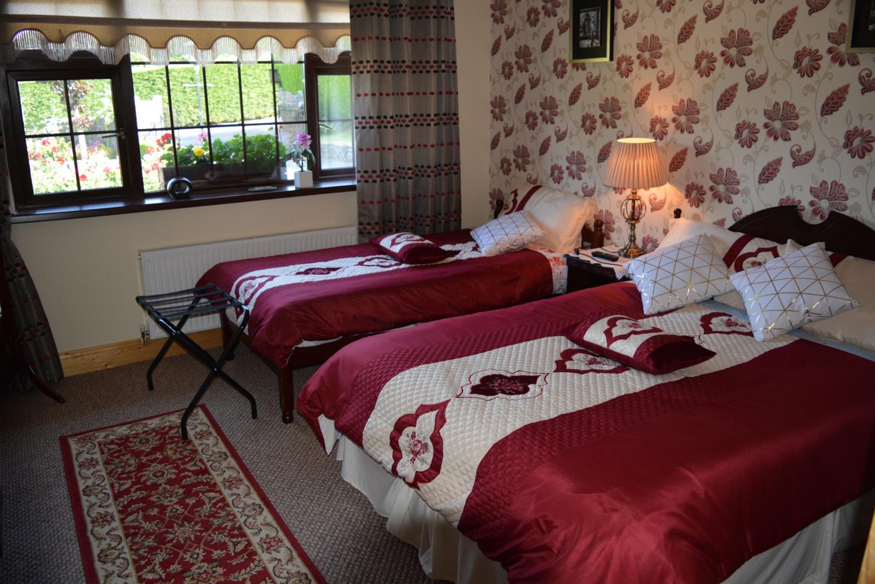Deluxe Double or Twin Room with Garden View