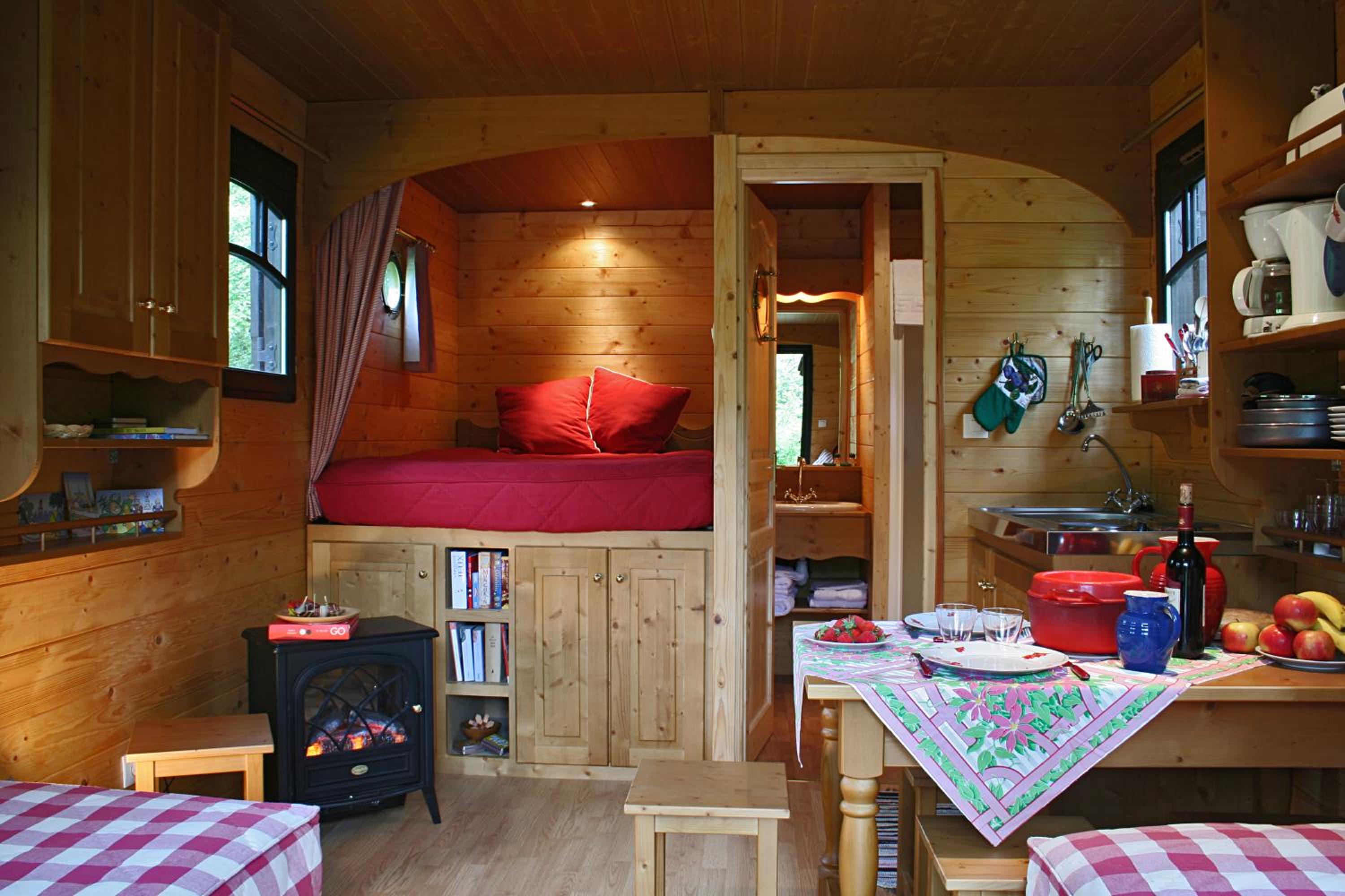 Wooden Caravan - Photo 7