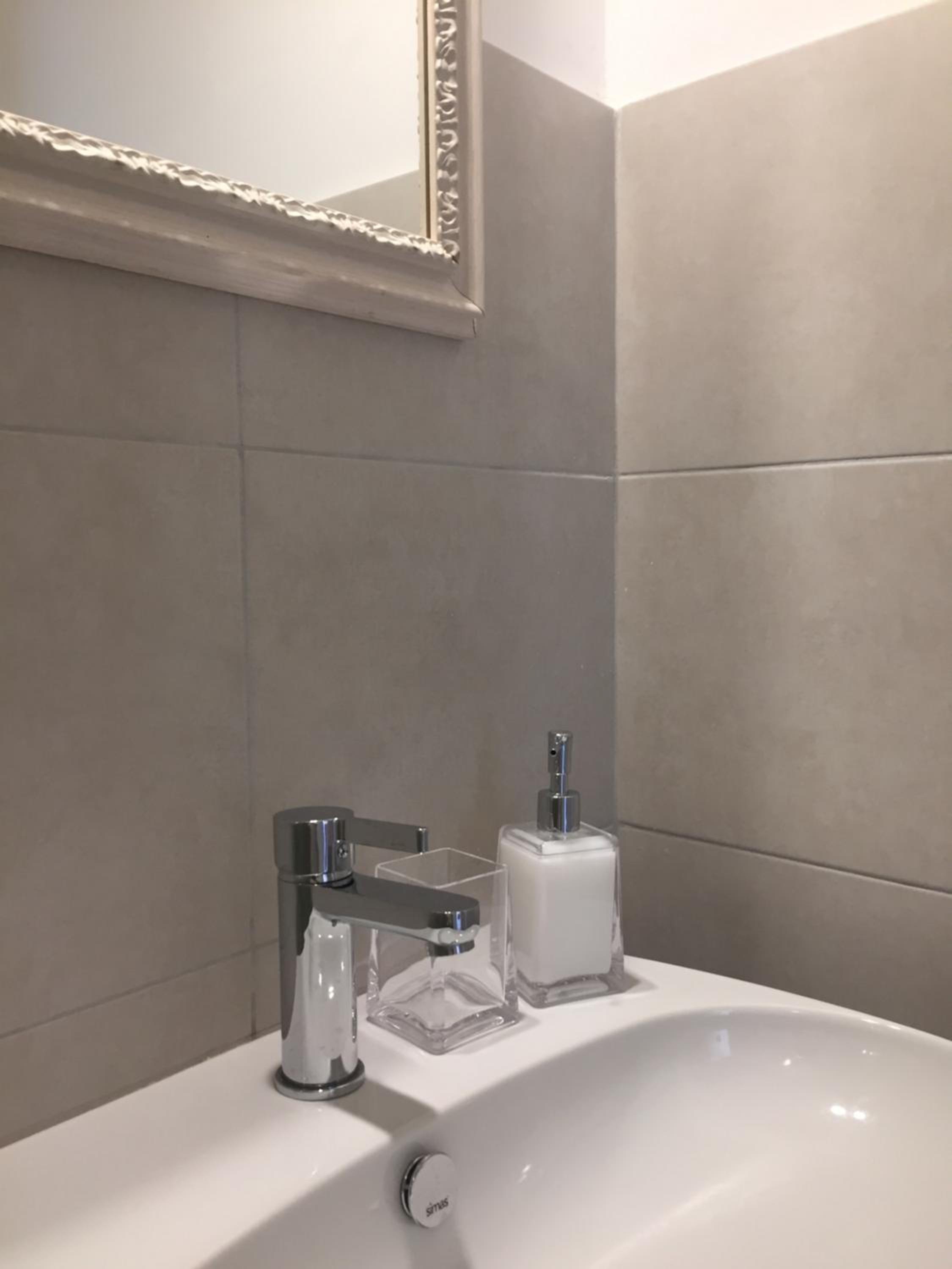 Double Room with Private External Bathroom photo 3